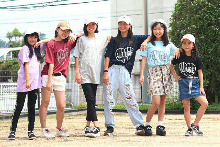ハートロゴTシャツ