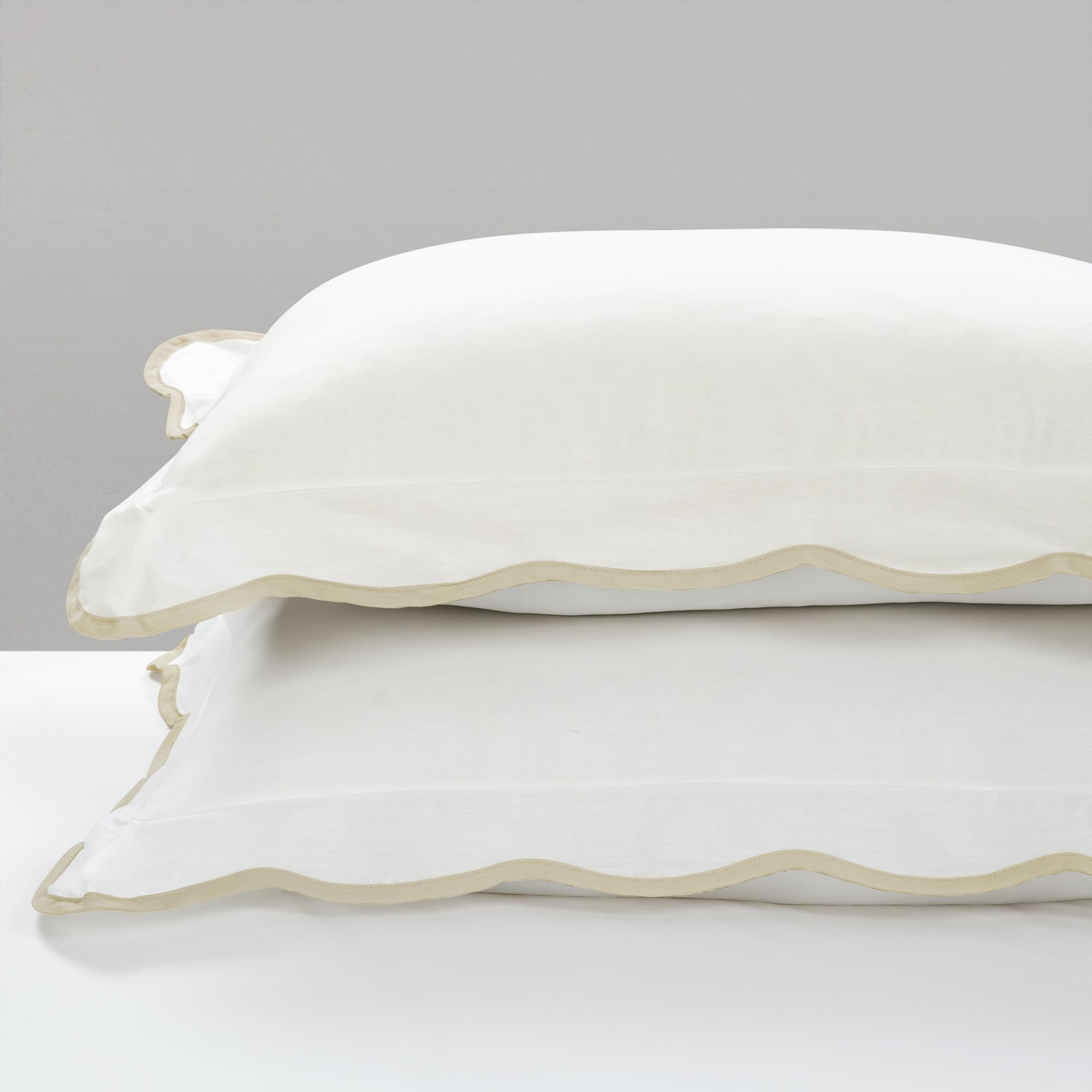 Lush Decor コースタルシック スカラップエッジ掛け布団セット ニュートラル/ホワイト 3点セット フル/クイーン ソフトエレガント お手頃価格の高級寝具セット [2]