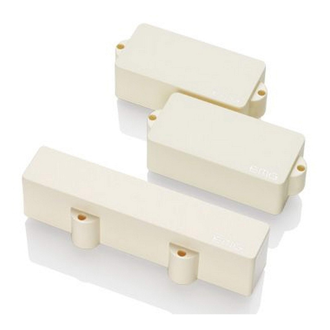 PRODUCT DETAILS EMG PJ Set ベース用 ピックアップ 4弦 PJタイプ アクティブ【商品仕様】・ ブランド：EMG・ 型番：PJ Set・ 品目：ベース用ピックアップ・ 対応弦数：4弦・ 形状：PJタイプ（Pタイプ＋LJタイプ）・ アクティブ/パッシブ：アクティブ・ 付属品：ソルダーレス・配線キット【特徴】・ 低域のパンチがあるPタイプと、タイトな中音域・高音域のレスポンスを持つLJタイプを組み合わせたセットです。・ 各ピックアップの単独使用または組み合わせにより、幅広い音色の選択が可能です。・ ノイズが少なく、スラップ、ロック、モータウンなど多様な演奏スタイルに対応します。・ ハンダ付けが不要なEMG独自のソルダーレス・配線キットが付属しています。【ご注意】・ 取り付けには加工・配線作業が必要な場合があります。お手持ちの楽器との適合（弦数・サイズ・取付穴位置）をご確認のうえご注文ください。・ アクティブタイプは9V電池が必要です（電池は付属しない場合があります）。 ■ 商品について 海外輸入品（説明書は英語表記の場合あり） ■ ご注意 ・掲載画像は実物に近い色味になるよう調整しておりますが、ご利用の環境により差異が生じる場合があります。・複数店舗で在庫を共有しているため、ご注文後に在庫切れとなる場合がございます。 ■ 納期について お届けの目安を必ずご確認ください。 海外正規ルート仕入れ品 海外ブランド ▼ 海外正規ブランド店 正規代理店 ▼ 当 店 ※本商品は並行輸入品です 製造元は正規品と同一のブランド・メーカーです。当店では海外正規ルートより仕入れた商品を取り扱っております。流通ルートが異なるのみで、商品自体に違いはございません。 ── 当店の商品について ── 正規品のみ取り扱い 海外正規店・正規代理店から商品を直接仕入れ、国内に輸入して販売しております。 日本未入荷・海外限定モデルも多数 日本未入荷・海外限定モデルも多数取り扱っております。サイズ・カラー違いや海外限定で販売された製品など、日本では手に入りにくいアイテムをお届けいたします。 お求めやすい価格の理由 海外市場での価格差や流通ルートの違いにより、国内販売価格よりお求めやすくなっております。品質はそのままに、よりお手頃な価格でお届けいたします。 安心保証 ご使用前に万が一、製品に不具合がございました場合は、交換または商品代金のご返金にて対応させていただきます。商品到着後5日以内にご連絡ください。 ご注意 海外からの輸入品となります。海外輸送のため、外箱に軽微なスレ等がある場合がございますが、商品本体には影響ございません。 ※在庫状況は仕入先の在庫情報をもとに出来る限り正確に表示しておりますが、取寄せ商品のため、タイミングによりご注文後に欠品・キャンセルとなる場合がございます。 お探しの商品がございましたら、お気軽にご相談ください。