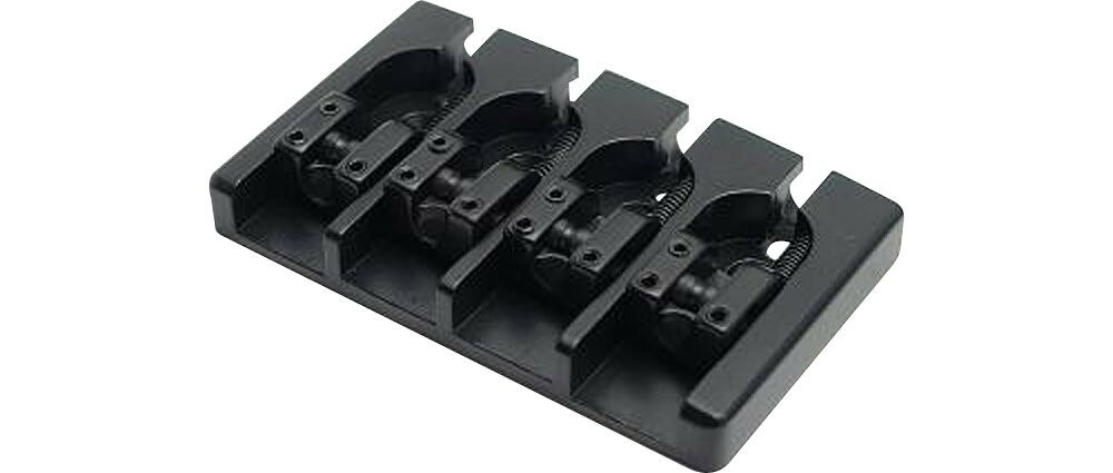 PRODUCT DETAILS Hipshot A-Style ベース用 ブリッジ 4弦 Brass Mount 1 No String Through ブラック【商品仕様】・ ブランド：Hipshot・ 型番：A-Style Bass Bridge・ 品目：ベース用ブリッジ・ 素材：ブラス（真鍮）・ 対応弦数：4弦・ マウント：Mount 1 (Fenderタイプ 5点留め対応)・ 弦の張り方：トップロード（No String Through）・ カラー：ブラック【特徴】・ 重厚なブラス（真鍮）素材を採用したベース用ブリッジです。・ 各サドルの横位置を調整可能で、弦間ピッチを微調整することができます。・ Mount 1仕様により、一般的な4弦ベースのブリッジマウントパターンに適合します。【ご注意】・ 取り付けには加工・配線作業が必要な場合があります。お手持ちの楽器との適合（弦数・サイズ・取付穴位置）をご確認のうえご注文ください。・ アクティブタイプは9V電池が必要です（電池は付属しない場合があります）。 ■ 商品について 海外輸入品（説明書は英語表記の場合あり） ■ ご注意 ・掲載画像は実物に近い色味になるよう調整しておりますが、ご利用の環境により差異が生じる場合があります。・複数店舗で在庫を共有しているため、ご注文後に在庫切れとなる場合がございます。 ■ 納期について お届けの目安を必ずご確認ください。 海外正規ルート仕入れ品 海外ブランド ▼ 海外正規ブランド店 正規代理店 ▼ 当 店 ※本商品は並行輸入品です 製造元は正規品と同一のブランド・メーカーです。当店では海外正規ルートより仕入れた商品を取り扱っております。流通ルートが異なるのみで、商品自体に違いはございません。 ── 当店の商品について ── 正規品のみ取り扱い 海外正規店・正規代理店から商品を直接仕入れ、国内に輸入して販売しております。 日本未入荷・海外限定モデルも多数 日本未入荷・海外限定モデルも多数取り扱っております。サイズ・カラー違いや海外限定で販売された製品など、日本では手に入りにくいアイテムをお届けいたします。 お求めやすい価格の理由 海外市場での価格差や流通ルートの違いにより、国内販売価格よりお求めやすくなっております。品質はそのままに、よりお手頃な価格でお届けいたします。 安心保証 ご使用前に万が一、製品に不具合がございました場合は、交換または商品代金のご返金にて対応させていただきます。商品到着後5日以内にご連絡ください。 ご注意 海外からの輸入品となります。海外輸送のため、外箱に軽微なスレ等がある場合がございますが、商品本体には影響ございません。 ※在庫状況は仕入先の在庫情報をもとに出来る限り正確に表示しておりますが、取寄せ商品のため、タイミングによりご注文後に欠品・キャンセルとなる場合がございます。 お探しの商品がございましたら、お気軽にご相談ください。