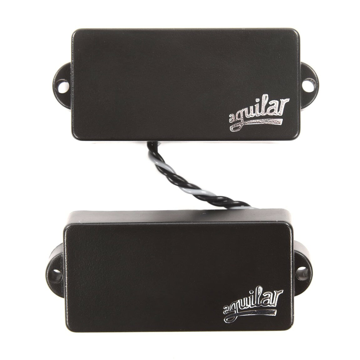 PRODUCT DETAILS Aguilar DCB-4P ベース用 ピックアップ 4弦 Pタイプ パッシブ【商品仕様】・ ブランド：Aguilar・ 型番：DCB-4P・ 品目：ベース用ピックアップ・ 対応弦数：4弦・ 形状：Pタイプ（プレシジョンベースタイプ）・ マグネット：デュアルセラミック・ ワイヤー：Heavy Formvar, 42 gauge【特徴】・ デュアルセラミックマグネットを採用したDCBシリーズのPタイプピックアップです。・ 42ゲージのヘビーフォームバーワイヤーを使用しています。・ 弦の振動を均一に捉え、明瞭かつダイナミックなレスポンスを提供します。【ご注意】・ 取り付けには加工・配線作業が必要な場合があります。お手持ちの楽器との適合（弦数・サイズ・取付穴位置）をご確認のうえご注文ください。・ アクティブタイプは9V電池が必要です（電池は付属しない場合があります）。 ■ 商品について 海外輸入品（説明書は英語表記の場合あり） ■ ご注意 ・掲載画像は実物に近い色味になるよう調整しておりますが、ご利用の環境により差異が生じる場合があります。・複数店舗で在庫を共有しているため、ご注文後に在庫切れとなる場合がございます。 ■ 納期について お届けの目安を必ずご確認ください。 海外正規ルート仕入れ品 海外ブランド ▼ 海外正規ブランド店 正規代理店 ▼ 当 店 ※本商品は並行輸入品です 製造元は正規品と同一のブランド・メーカーです。当店では海外正規ルートより仕入れた商品を取り扱っております。流通ルートが異なるのみで、商品自体に違いはございません。 ── 当店の商品について ── 正規品のみ取り扱い 海外正規店・正規代理店から商品を直接仕入れ、国内に輸入して販売しております。 日本未入荷・海外限定モデルも多数 日本未入荷・海外限定モデルも多数取り扱っております。サイズ・カラー違いや海外限定で販売された製品など、日本では手に入りにくいアイテムをお届けいたします。 お求めやすい価格の理由 海外市場での価格差や流通ルートの違いにより、国内販売価格よりお求めやすくなっております。品質はそのままに、よりお手頃な価格でお届けいたします。 安心保証 ご使用前に万が一、製品に不具合がございました場合は、交換または商品代金のご返金にて対応させていただきます。商品到着後5日以内にご連絡ください。 ご注意 海外からの輸入品となります。海外輸送のため、外箱に軽微なスレ等がある場合がございますが、商品本体には影響ございません。 ※在庫状況は仕入先の在庫情報をもとに出来る限り正確に表示しておりますが、取寄せ商品のため、タイミングによりご注文後に欠品・キャンセルとなる場合がございます。 お探しの商品がございましたら、お気軽にご相談ください。