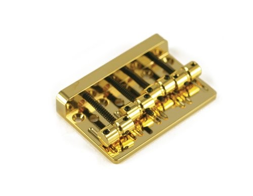 PRODUCT DETAILS WD Music WD Standard 4弦 ベース用 ブリッジ Fender/BadAss II互換 ゴールド【商品仕様】・ ブランド：WD Music・ 型番：WD Standard 4 String Bass Bridge・ 品目：ベース用ブリッジ・ 対応弦数：4弦・ 対応モデル：Fenderタイプ / BadAss II互換・ 弦通し：ブリッジ/ボディ裏通し両対応・ カラー：ゴールド【特徴】・ 伝統的なFenderタイプやBadAss IIの交換用として設計されたブリッジです。・ 楽器本体への大きな変更を必要とせず、元のネジ穴を使用して取り付け可能です。・ 弦のセット方法を、ブリッジ後方からのトップロードとボディ裏通しの2パターンから選択できます。【ご注意】・ 取り付けには加工・配線作業が必要な場合があります。お手持ちの楽器との適合（弦数・サイズ・取付穴位置）をご確認のうえご注文ください。・ アクティブタイプは9V電池が必要です（電池は付属しない場合があります）。 ■ 商品について 海外輸入品（説明書は英語表記の場合あり） ■ ご注意 ・掲載画像は実物に近い色味になるよう調整しておりますが、ご利用の環境により差異が生じる場合があります。・複数店舗で在庫を共有しているため、ご注文後に在庫切れとなる場合がございます。 ■ 納期について お届けの目安を必ずご確認ください。 海外正規ルート仕入れ品 海外ブランド ▼ 海外正規ブランド店 正規代理店 ▼ 当 店 ※本商品は並行輸入品です 製造元は正規品と同一のブランド・メーカーです。当店では海外正規ルートより仕入れた商品を取り扱っております。流通ルートが異なるのみで、商品自体に違いはございません。 ── 当店の商品について ── 正規品のみ取り扱い 海外正規店・正規代理店から商品を直接仕入れ、国内に輸入して販売しております。 日本未入荷・海外限定モデルも多数 日本未入荷・海外限定モデルも多数取り扱っております。サイズ・カラー違いや海外限定で販売された製品など、日本では手に入りにくいアイテムをお届けいたします。 お求めやすい価格の理由 海外市場での価格差や流通ルートの違いにより、国内販売価格よりお求めやすくなっております。品質はそのままに、よりお手頃な価格でお届けいたします。 安心保証 ご使用前に万が一、製品に不具合がございました場合は、交換または商品代金のご返金にて対応させていただきます。商品到着後5日以内にご連絡ください。 ご注意 海外からの輸入品となります。海外輸送のため、外箱に軽微なスレ等がある場合がございますが、商品本体には影響ございません。 ※在庫状況は仕入先の在庫情報をもとに出来る限り正確に表示しておりますが、取寄せ商品のため、タイミングによりご注文後に欠品・キャンセルとなる場合がございます。 お探しの商品がございましたら、お気軽にご相談ください。