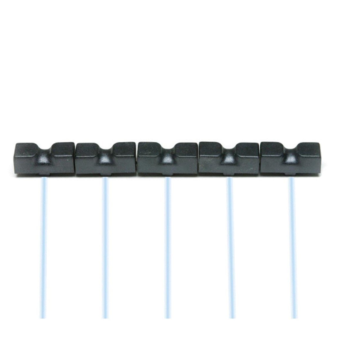 PRODUCT DETAILS Graph Tech PN-8365-00 ベース用 ピエゾピックアップ 5弦 ABMスタイル サドルセット【商品仕様】・ ブランド：Graph Tech・ 型番：PN-8365-00・ 品目：ベース用ピックアップ（サドル型ピエゾ）・ 対応弦数：5弦・ 形状：ABMスタイル・ サイズ（1個あたり）：長さ12mm × 幅4mm × 高さ8mm・ 対応推奨プリアンプ：ghost PK-0340-00【特徴】・ ABMスタイルのベースブリッジに対応した、5弦用ghostピエゾ内蔵サドル5個セットです。・ 各サドルに独立したピックアップが搭載されており、弦ごとの振動を的確に捉えます。・ 同社のghostベース用プリアンプキットと組み合わせることで、システムとして最適なパフォーマンスを発揮します。【ご注意】・ 取り付けには加工・配線作業が必要な場合があります。お手持ちの楽器との適合（弦数・サイズ・取付穴位置）をご確認のうえご注文ください。・ アクティブタイプは9V電池が必要です（電池は付属しない場合があります）。 ■ 商品について 海外輸入品（説明書は英語表記の場合あり） ■ ご注意 ・掲載画像は実物に近い色味になるよう調整しておりますが、ご利用の環境により差異が生じる場合があります。・複数店舗で在庫を共有しているため、ご注文後に在庫切れとなる場合がございます。 ■ 納期について お届けの目安を必ずご確認ください。 海外正規ルート仕入れ品 海外ブランド ▼ 海外正規ブランド店 正規代理店 ▼ 当 店 ※本商品は並行輸入品です 製造元は正規品と同一のブランド・メーカーです。当店では海外正規ルートより仕入れた商品を取り扱っております。流通ルートが異なるのみで、商品自体に違いはございません。 ── 当店の商品について ── 正規品のみ取り扱い 海外正規店・正規代理店から商品を直接仕入れ、国内に輸入して販売しております。 日本未入荷・海外限定モデルも多数 日本未入荷・海外限定モデルも多数取り扱っております。サイズ・カラー違いや海外限定で販売された製品など、日本では手に入りにくいアイテムをお届けいたします。 お求めやすい価格の理由 海外市場での価格差や流通ルートの違いにより、国内販売価格よりお求めやすくなっております。品質はそのままに、よりお手頃な価格でお届けいたします。 安心保証 ご使用前に万が一、製品に不具合がございました場合は、交換または商品代金のご返金にて対応させていただきます。商品到着後5日以内にご連絡ください。 ご注意 海外からの輸入品となります。海外輸送のため、外箱に軽微なスレ等がある場合がございますが、商品本体には影響ございません。 ※在庫状況は仕入先の在庫情報をもとに出来る限り正確に表示しておりますが、取寄せ商品のため、タイミングによりご注文後に欠品・キャンセルとなる場合がございます。 お探しの商品がございましたら、お気軽にご相談ください。