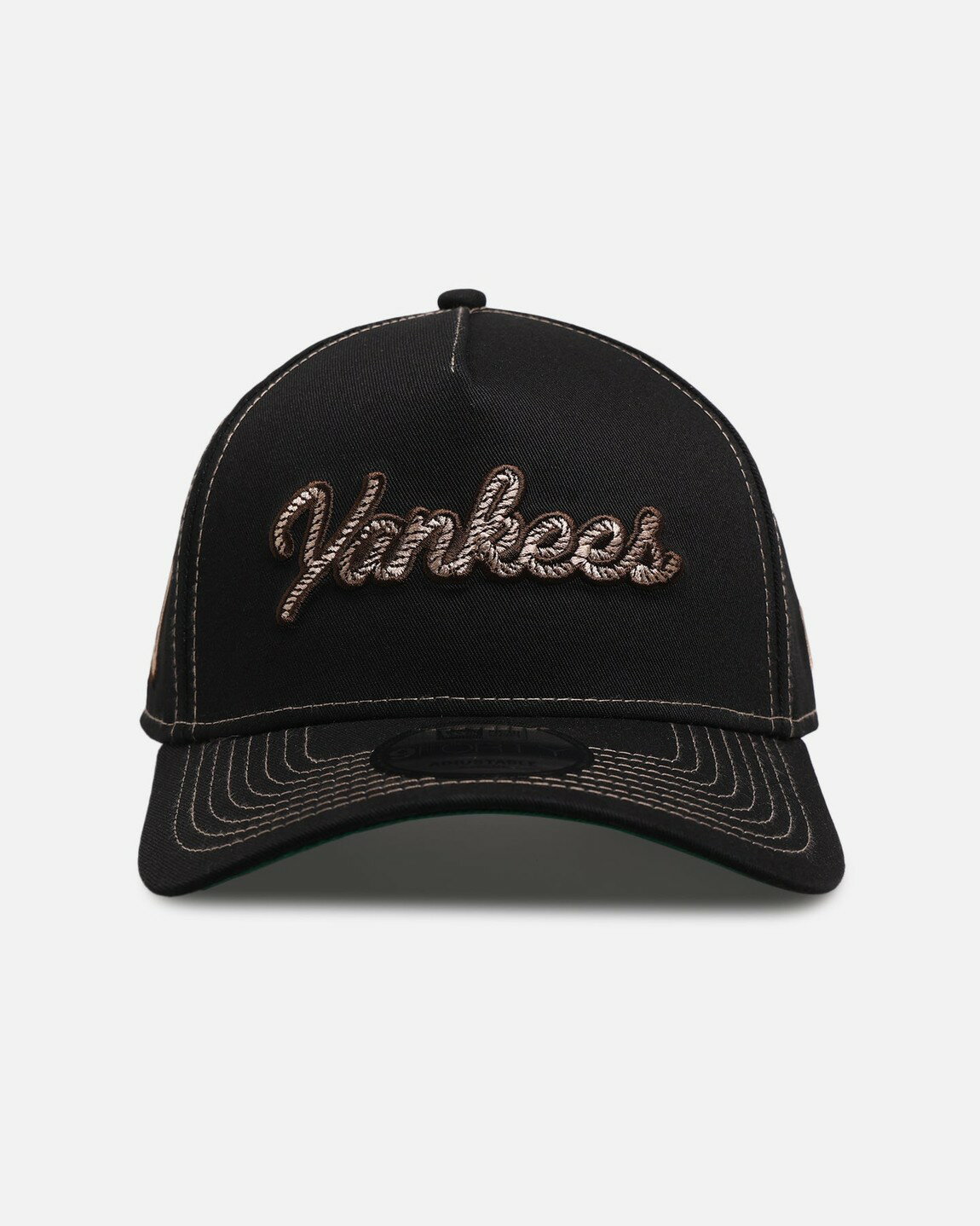 Rakuten - New Era ニューヨーク ヤンキース Rope Script 9FORTY A-Frame トラッカー キャップ スナップバック ブラック ホワイト MLB 帽子