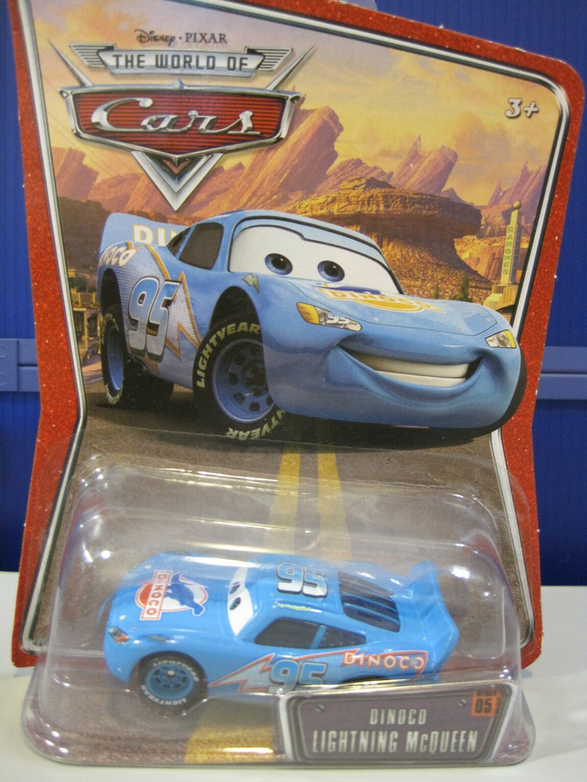 ディズニー カーズ ダイナコ マックィーン ミニカー ダイキャストカー フィギュア 1:55スケール おもちゃ