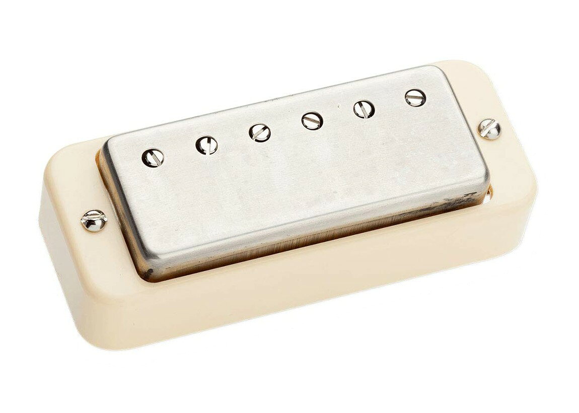 PRODUCT DETAILS Seymour Duncan Antiquity II Mini Humbucker ギター用 ピックアップ ミニハムバッカー ネック側 レスポールデラックス P-90対応 パッシブ ニッケル【商品仕様】・ ブランド：Seymour Duncan・ 型番：Antiquity II Mini Humbucker・ 品目：ギター用ピックアップ・ 形状：ミニハムバッカー・ 取付位置：ネック側・ マグネット：Alnico 2・ 出力/抵抗値：6.40k・ 配線：1芯シールド線・ カラー：ニッケル・ 対応モデル：レスポールデラックス等のP-90ピックアップキャビティ搭載ギター・ 付属品：P90ソープバーサイズのマウンティングリング【特徴】・ カリフォルニア州サンタバーバラの工場にて、ハンドメイドでエイジング加工が施されたヴィンテージスタイルのモデルです。・ 1950年代の仕様に忠実に、ワックス含浸（ポッティング）を施さずに製作されています。・ P90サイズの専用マウンティングリングを使用しており、レスポールデラックスなどのP-90ルーティングへ取り付けが可能です。【ご注意】・ 取り付けには加工・配線作業が必要な場合があります。お手持ちの楽器との適合（弦数・サイズ・取付穴位置）をご確認のうえご注文ください。・ アクティブタイプのピックアップは9V電池が必要です（電池は付属しない場合があります）。 ■ 商品について 海外輸入品（説明書は英語表記の場合あり） ■ ご注意 ・掲載画像は実物に近い色味になるよう調整しておりますが、ご利用の環境により差異が生じる場合があります。・複数店舗で在庫を共有しているため、ご注文後に在庫切れとなる場合がございます。 ■ 納期について お届けの目安を必ずご確認ください。 海外正規ルート仕入れ品 海外ブランド ▼ 海外正規ブランド店 正規代理店 ▼ 当 店 ※本商品は並行輸入品です 製造元は正規品と同一のブランド・メーカーです。当店では海外正規ルートより仕入れた商品を取り扱っております。流通ルートが異なるのみで、商品自体に違いはございません。 ── 当店の商品について ── 正規品のみ取り扱い 海外正規店・正規代理店から商品を直接仕入れ、国内に輸入して販売しております。 日本未入荷・海外限定モデルも多数 日本未入荷・海外限定モデルも多数取り扱っております。サイズ・カラー違いや海外限定で販売された製品など、日本では手に入りにくいアイテムをお届けいたします。 お求めやすい価格の理由 海外市場での価格差や流通ルートの違いにより、国内販売価格よりお求めやすくなっております。品質はそのままに、よりお手頃な価格でお届けいたします。 安心保証 ご使用前に万が一、製品に不具合がございました場合は、交換または商品代金のご返金にて対応させていただきます。商品到着後5日以内にご連絡ください。 ご注意 海外からの輸入品となります。海外輸送のため、外箱に軽微なスレ等がある場合がございますが、商品本体には影響ございません。 ※在庫状況は仕入先の在庫情報をもとに出来る限り正確に表示しておりますが、取寄せ商品のため、タイミングによりご注文後に欠品・キャンセルとなる場合がございます。 お探しの商品がございましたら、お気軽にご相談ください。