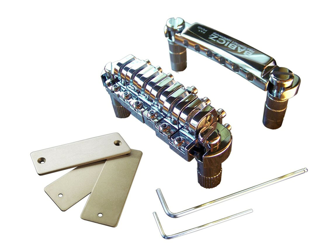 PRODUCT DETAILS Babicz FCHTOMCH ギター用 ブリッジ チューン-O-マチックタイプ レスポール SG用 クローム【商品仕様】・ ブランド：Babicz・ 型番：FCHTOMCH (Original Series)・ 品目：ギター用ブリッジ・ 形状：チューン-O-マチックタイプ・ 対応モデル：アーチトップ（レスポール等）、フラットトップ（SG等）・ カラー：クローム・ 付属品：ブリッジ本体、取付ネジ、説明書、1.5mmレンチ【特徴】・ 特許取得済みのeCAMサドルテクノロジーを採用し、弦高とイントネーションの個別調整が可能です。・ ダブルロッキング・オリジナルシリーズ・デザインにより、設定したポジションを強固に固定します。・ 各弦の弦高（アクション）調整および正確なイントネーション調整を迅速に行える設計です。【ご注意】・ 取り付けには加工・配線作業が必要な場合があります。お手持ちの楽器との適合（弦数・サイズ・取付穴位置）をご確認のうえご注文ください。・ アクティブタイプのピックアップは9V電池が必要です（電池は付属しない場合があります）。 ■ 商品について 海外輸入品（説明書は英語表記の場合あり） ■ ご注意 ・掲載画像は実物に近い色味になるよう調整しておりますが、ご利用の環境により差異が生じる場合があります。・複数店舗で在庫を共有しているため、ご注文後に在庫切れとなる場合がございます。 ■ 納期について お届けの目安を必ずご確認ください。 海外正規ルート仕入れ品 海外ブランド ▼ 海外正規ブランド店 正規代理店 ▼ 当 店 ※本商品は並行輸入品です 製造元は正規品と同一のブランド・メーカーです。当店では海外正規ルートより仕入れた商品を取り扱っております。流通ルートが異なるのみで、商品自体に違いはございません。 ── 当店の商品について ── 正規品のみ取り扱い 海外正規店・正規代理店から商品を直接仕入れ、国内に輸入して販売しております。 日本未入荷・海外限定モデルも多数 日本未入荷・海外限定モデルも多数取り扱っております。サイズ・カラー違いや海外限定で販売された製品など、日本では手に入りにくいアイテムをお届けいたします。 お求めやすい価格の理由 海外市場での価格差や流通ルートの違いにより、国内販売価格よりお求めやすくなっております。品質はそのままに、よりお手頃な価格でお届けいたします。 安心保証 ご使用前に万が一、製品に不具合がございました場合は、交換または商品代金のご返金にて対応させていただきます。商品到着後5日以内にご連絡ください。 ご注意 海外からの輸入品となります。海外輸送のため、外箱に軽微なスレ等がある場合がございますが、商品本体には影響ございません。 ※在庫状況は仕入先の在庫情報をもとに出来る限り正確に表示しておりますが、取寄せ商品のため、タイミングによりご注文後に欠品・キャンセルとなる場合がございます。 お探しの商品がございましたら、お気軽にご相談ください。