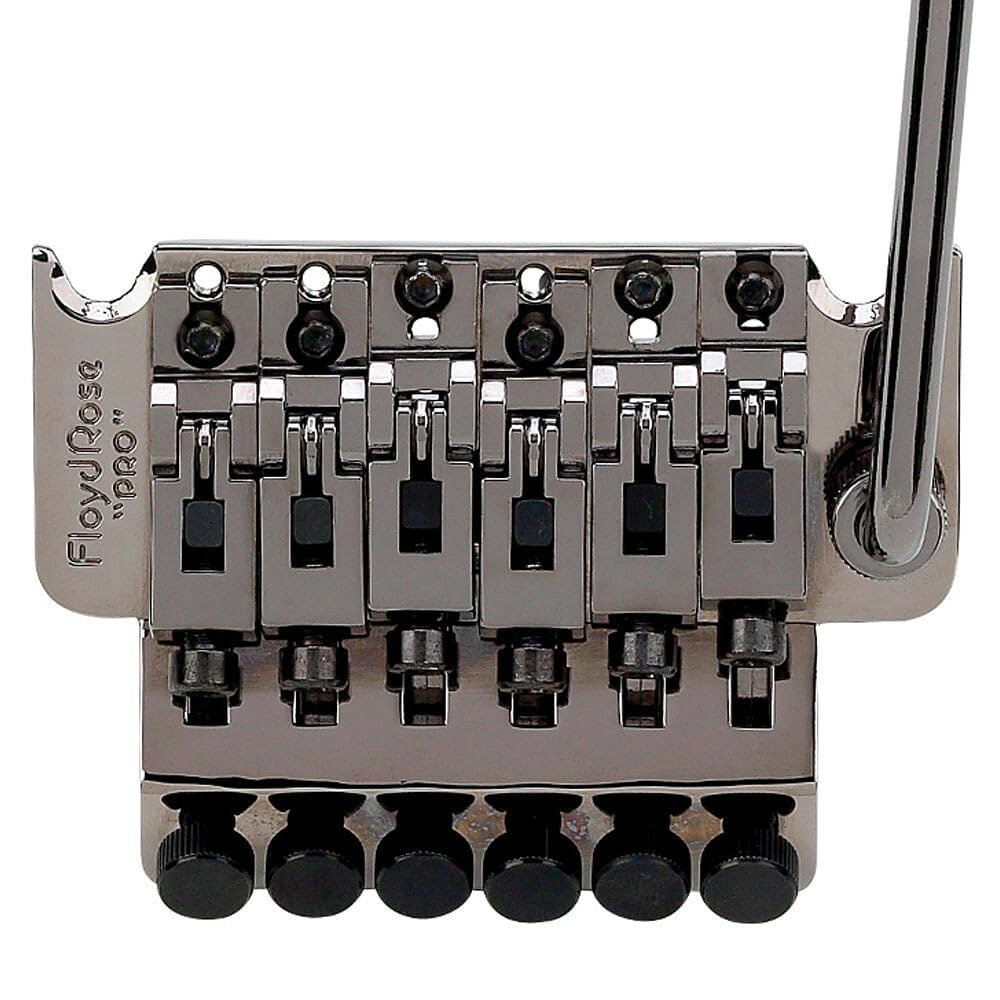 PRODUCT DETAILS Floyd Rose FR 1000 SE PRO ギター用 トレモロブリッジ ロープロファイル ブラックニッケル【商品仕様】・ ブランド：Floyd Rose・ 型番：FR 1000 SE PRO・ 品目：トレモロブリッジ・ 形状：ロープロファイル・ 弦間ピッチ：.420インチ (Floyd Rose Originalと同等)・ カラー：ブラックニッケル・ 付属品：ブリッジ本体、スプリング、スプリングハンガー、マウントスタッド、取付用ハードウェア・ 備考：ロッキングナットは付属しません（別売）【特徴】・ Floyd Rose Originalのデザインをベースに、演奏の妨げになりにくい低背設計を採用したロープロファイルモデルです。・ 弦間ピッチはFloyd Rose Originalと同様の.420インチ仕様となっています。・ ブリッジ本体のほか、取り付けに必要となるスタッドやスプリング等のハードウェア一式が同梱されています。【ご注意】・ 取り付けには加工・配線作業が必要な場合があります。お手持ちの楽器との適合（弦数・サイズ・取付穴位置）をご確認のうえご注文ください。・ アクティブタイプのピックアップは9V電池が必要です（電池は付属しない場合があります）。 ■ 商品について 海外輸入品（説明書は英語表記の場合あり） ■ ご注意 ・掲載画像は実物に近い色味になるよう調整しておりますが、ご利用の環境により差異が生じる場合があります。・複数店舗で在庫を共有しているため、ご注文後に在庫切れとなる場合がございます。 ■ 納期について お届けの目安を必ずご確認ください。 海外正規ルート仕入れ品 海外ブランド ▼ 海外正規ブランド店 正規代理店 ▼ 当 店 ※本商品は並行輸入品です 製造元は正規品と同一のブランド・メーカーです。当店では海外正規ルートより仕入れた商品を取り扱っております。流通ルートが異なるのみで、商品自体に違いはございません。 ── 当店の商品について ── 正規品のみ取り扱い 海外正規店・正規代理店から商品を直接仕入れ、国内に輸入して販売しております。 日本未入荷・海外限定モデルも多数 日本未入荷・海外限定モデルも多数取り扱っております。サイズ・カラー違いや海外限定で販売された製品など、日本では手に入りにくいアイテムをお届けいたします。 お求めやすい価格の理由 海外市場での価格差や流通ルートの違いにより、国内販売価格よりお求めやすくなっております。品質はそのままに、よりお手頃な価格でお届けいたします。 安心保証 ご使用前に万が一、製品に不具合がございました場合は、交換または商品代金のご返金にて対応させていただきます。商品到着後5日以内にご連絡ください。 ご注意 海外からの輸入品となります。海外輸送のため、外箱に軽微なスレ等がある場合がございますが、商品本体には影響ございません。 ※在庫状況は仕入先の在庫情報をもとに出来る限り正確に表示しておりますが、取寄せ商品のため、タイミングによりご注文後に欠品・キャンセルとなる場合がございます。 お探しの商品がございましたら、お気軽にご相談ください。