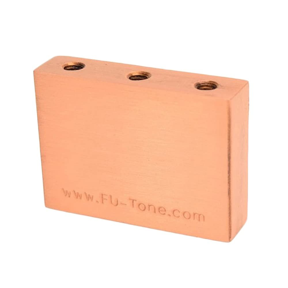 PRODUCT DETAILS FU-Tone Floyd 37mm Copper Sustain Big Block ギター用 トレモロパーツ サスティンブロック フロイドローズ対応 コッパー【商品仕様】・ ブランド：FU-Tone・ 型番：Floyd 37mm Copper Sustain Big Block・ 品目：トレモロ用サスティンブロック・ 素材：コッパー（銅）・ サイズ：37mm・ 対応モデル：フロイドローズ・トレモロシステム【特徴】・ フロイドローズ・トレモロユニットの標準ブロックと交換して使用するアップグレード用パーツです。・ 素材にコッパー（銅）を使用しており、音響特性の向上を目的とした設計がなされています。・ 各パーツの細部にまで精密な設計が施されています。【ご注意】・ 取り付けには加工・配線作業が必要な場合があります。お手持ちの楽器との適合（弦数・サイズ・取付穴位置）をご確認のうえご注文ください。・ アクティブタイプのピックアップは9V電池が必要です（電池は付属しない場合があります）。 ■ 商品について 海外輸入品（説明書は英語表記の場合あり） ■ ご注意 ・掲載画像は実物に近い色味になるよう調整しておりますが、ご利用の環境により差異が生じる場合があります。・複数店舗で在庫を共有しているため、ご注文後に在庫切れとなる場合がございます。 ■ 納期について お届けの目安を必ずご確認ください。 海外正規ルート仕入れ品 海外ブランド ▼ 海外正規ブランド店 正規代理店 ▼ 当 店 ※本商品は並行輸入品です 製造元は正規品と同一のブランド・メーカーです。当店では海外正規ルートより仕入れた商品を取り扱っております。流通ルートが異なるのみで、商品自体に違いはございません。 ── 当店の商品について ── 正規品のみ取り扱い 海外正規店・正規代理店から商品を直接仕入れ、国内に輸入して販売しております。 日本未入荷・海外限定モデルも多数 日本未入荷・海外限定モデルも多数取り扱っております。サイズ・カラー違いや海外限定で販売された製品など、日本では手に入りにくいアイテムをお届けいたします。 お求めやすい価格の理由 海外市場での価格差や流通ルートの違いにより、国内販売価格よりお求めやすくなっております。品質はそのままに、よりお手頃な価格でお届けいたします。 安心保証 ご使用前に万が一、製品に不具合がございました場合は、交換または商品代金のご返金にて対応させていただきます。商品到着後5日以内にご連絡ください。 ご注意 海外からの輸入品となります。海外輸送のため、外箱に軽微なスレ等がある場合がございますが、商品本体には影響ございません。 ※在庫状況は仕入先の在庫情報をもとに出来る限り正確に表示しておりますが、取寄せ商品のため、タイミングによりご注文後に欠品・キャンセルとなる場合がございます。 お探しの商品がございましたら、お気軽にご相談ください。