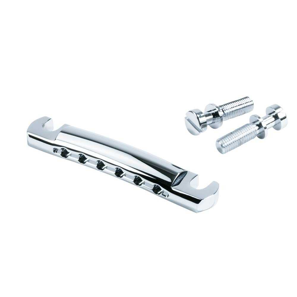 PRODUCT DETAILS Kluson USA Steel Stop Tailpiece With Steel Studs ギター用 テールピース レスポールタイプ スチール クローム【商品仕様】・ ブランド：Kluson USA・ 型番：Steel Stop Tailpiece With Steel Studs・ 品目：ギター用テールピース・ 材質：スチール（本体）、スチール（スタッド）・ 対応モデル：レスポール、SG等のテールピース採用モデル・ 付属品：5/16-24 スチール製スタッド・ カラー：クローム【特徴】・ 1950年代から60年代のヴィンテージ・テールピースの外観を再現した米国製パーツです。・ 5段階のメッキ工程を経て仕上げられています。・ 本体および付属スタッドにはスチール素材を採用しています。【ご注意】・ 取り付けには加工・配線作業が必要な場合があります。お手持ちの楽器との適合（弦数・サイズ・取付穴位置）をご確認のうえご注文ください。・ アクティブタイプのピックアップは9V電池が必要です（電池は付属しない場合があります）。 ■ 商品について 海外輸入品（説明書は英語表記の場合あり） ■ ご注意 ・掲載画像は実物に近い色味になるよう調整しておりますが、ご利用の環境により差異が生じる場合があります。・複数店舗で在庫を共有しているため、ご注文後に在庫切れとなる場合がございます。 ■ 納期について お届けの目安を必ずご確認ください。 海外正規ルート仕入れ品 海外ブランド ▼ 海外正規ブランド店 正規代理店 ▼ 当 店 ※本商品は並行輸入品です 製造元は正規品と同一のブランド・メーカーです。当店では海外正規ルートより仕入れた商品を取り扱っております。流通ルートが異なるのみで、商品自体に違いはございません。 ── 当店の商品について ── 正規品のみ取り扱い 海外正規店・正規代理店から商品を直接仕入れ、国内に輸入して販売しております。 日本未入荷・海外限定モデルも多数 日本未入荷・海外限定モデルも多数取り扱っております。サイズ・カラー違いや海外限定で販売された製品など、日本では手に入りにくいアイテムをお届けいたします。 お求めやすい価格の理由 海外市場での価格差や流通ルートの違いにより、国内販売価格よりお求めやすくなっております。品質はそのままに、よりお手頃な価格でお届けいたします。 安心保証 ご使用前に万が一、製品に不具合がございました場合は、交換または商品代金のご返金にて対応させていただきます。商品到着後5日以内にご連絡ください。 ご注意 海外からの輸入品となります。海外輸送のため、外箱に軽微なスレ等がある場合がございますが、商品本体には影響ございません。 ※在庫状況は仕入先の在庫情報をもとに出来る限り正確に表示しておりますが、取寄せ商品のため、タイミングによりご注文後に欠品・キャンセルとなる場合がございます。 お探しの商品がございましたら、お気軽にご相談ください。