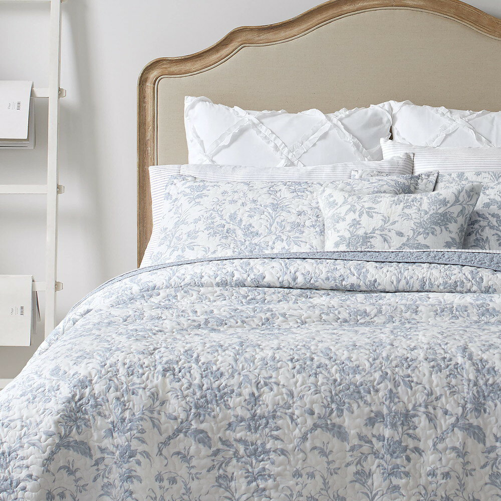 Laura Ashleyローラアシュレイ クイーンサイズ キルトセット リバーシブルコットン寝具セット ボーナスピローカバー付き オールシーズン対応コテージホームデコ (アンバリー ブルー, クイーンサイズ) 2