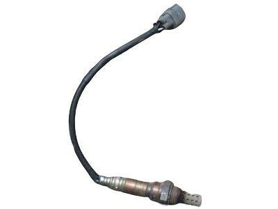 PRODUCT DETAILS レクサス純正 オキシジェンセンサー (Oxygen Sensor) OEM パーツ【商品情報】・ メーカー：レクサス純正（Genuine Lexus / OEM）・ 部品名：オキシジェンセンサー（Oxygen Sensor）・ 品番：89465-06030【ご注意】・ 米国からの取り寄せ商品です。お届けまで2〜3週間ほどお時間をいただきます。・ 適合は必ずお車の車台番号・品番でご確認ください。 ■ 商品について 海外輸入品（説明書は英語表記の場合あり） ■ ご注意 ・掲載画像は実物に近い色味になるよう調整しておりますが、ご利用の環境により差異が生じる場合があります。・複数店舗で在庫を共有しているため、ご注文後に在庫切れとなる場合がございます。 ■ 納期について お届けの目安を必ずご確認ください。 海外正規ルート仕入れ品 海外ブランド ▼ 海外正規ブランド店 正規代理店 ▼ 当 店 ※本商品は並行輸入品です 製造元は正規品と同一のブランド・メーカーです。当店では海外正規ルートより仕入れた商品を取り扱っております。流通ルートが異なるのみで、商品自体に違いはございません。 ── 当店の商品について ── 正規品のみ取り扱い 海外正規店・正規代理店から商品を直接仕入れ、国内に輸入して販売しております。 日本未入荷・海外限定モデルも多数 日本未入荷・海外限定モデルも多数取り扱っております。サイズ・カラー違いや海外限定で販売された製品など、日本では手に入りにくいアイテムをお届けいたします。 お求めやすい価格の理由 海外市場での価格差や流通ルートの違いにより、国内販売価格よりお求めやすくなっております。品質はそのままに、よりお手頃な価格でお届けいたします。 安心保証 ご使用前に万が一、製品に不具合がございました場合は、交換または商品代金のご返金にて対応させていただきます。商品到着後5日以内にご連絡ください。 ご注意 海外からの輸入品となります。海外輸送のため、外箱に軽微なスレ等がある場合がございますが、商品本体には影響ございません。 ※在庫状況は仕入先の在庫情報をもとに出来る限り正確に表示しておりますが、取寄せ商品のため、タイミングによりご注文後に欠品・キャンセルとなる場合がございます。 お探しの商品がございましたら、お気軽にご相談ください。