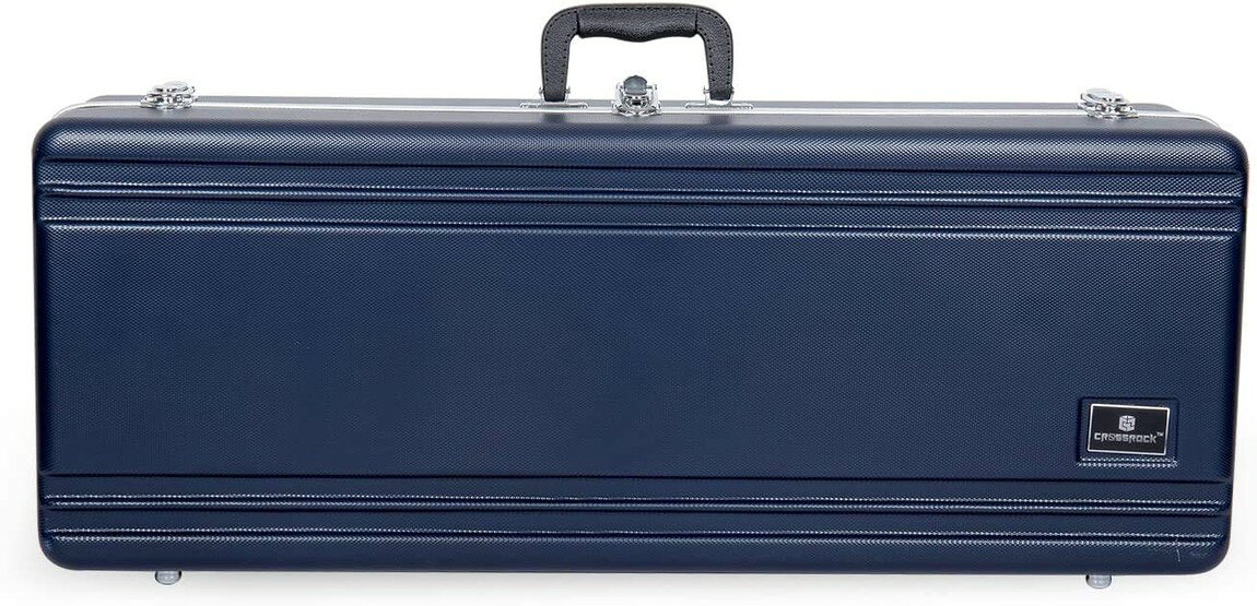 PRODUCT DETAILS クロスロック テナーサックス用 ハードケース ABS樹脂製 角型 ブルー ショルダー型ストラップ付属【商品仕様】・ アイテム種別：テナーサックス用ハードケース・ 素材：ABS樹脂・ カラー：ブルー・ 内寸：全長 約77cm、全幅 約24.5cm、厚み 約16.5cm・ 重量：約3.5kg・ 付属品：ショルダーストラップ【特徴】・ 外装に耐衝撃性に優れたABS樹脂を採用し、表面にはキズが付きにくい加工を施しています。・ 内装は高密度の硬質フォームと柔らかな生地を組み合わせ、楽器を保護する構造です。・ ケース内部にはマウスピースやネック、その他の小物を収納できる専用のアクセサリースペースを備えています。・ 金属製のラッチ（留め具）と成形ハンドル、肩掛けが可能なパッド入りショルダーストラップを装備しています。 ■ 商品について 海外輸入品（説明書は英語表記の場合あり） ■ ご注意 ・掲載画像は実物に近い色味になるよう調整しておりますが、ご利用の環境により差異が生じる場合があります。・複数店舗で在庫を共有しているため、ご注文後に在庫切れとなる場合がございます。 ■ 納期について お届けの目安を必ずご確認ください。 海外正規ルート仕入れ品 海外ブランド ▼ 海外正規ブランド店 正規代理店 ▼ 当 店 ※本商品は並行輸入品です 製造元は正規品と同一のブランド・メーカーです。当店では海外正規ルートより仕入れた商品を取り扱っております。流通ルートが異なるのみで、商品自体に違いはございません。 ── 当店の商品について ── 正規品のみ取り扱い 海外正規店・正規代理店から商品を直接仕入れ、国内に輸入して販売しております。 日本未入荷・海外限定モデルも多数 日本未入荷・海外限定モデルも多数取り扱っております。サイズ・カラー違いや海外限定で販売された製品など、日本では手に入りにくいアイテムをお届けいたします。 お求めやすい価格の理由 海外市場での価格差や流通ルートの違いにより、国内販売価格よりお求めやすくなっております。品質はそのままに、よりお手頃な価格でお届けいたします。 安心保証 ご使用前に万が一、製品に不具合がございました場合は、交換または商品代金のご返金にて対応させていただきます。商品到着後5日以内にご連絡ください。 ご注意 海外からの輸入品となります。海外輸送のため、外箱に軽微なスレ等がある場合がございますが、商品本体には影響ございません。 ※在庫状況は仕入先の在庫情報をもとに出来る限り正確に表示しておりますが、取寄せ商品のため、タイミングによりご注文後に欠品・キャンセルとなる場合がございます。 お探しの商品がございましたら、お気軽にご相談ください。