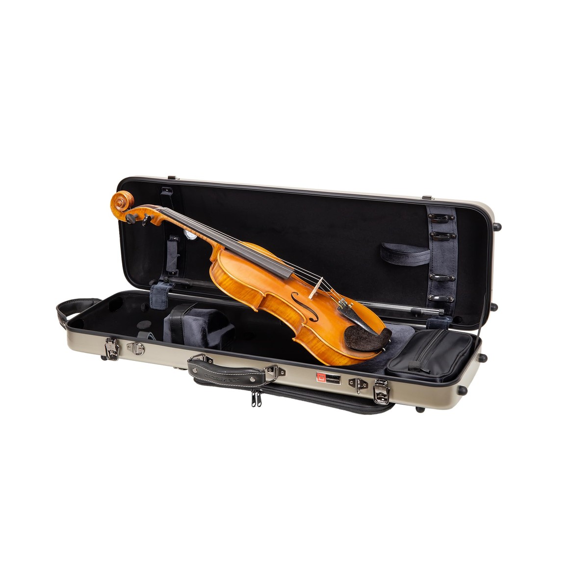 PRODUCT DETAILS クロスロック バイオリン用 ハードケース 4/4サイズ ポリカーボネート 角型 湿度計付き シャンパン【商品仕様】・ 対象：4/4フルサイズバイオリン・ 形状：オブロング（角型）・ 素材：ポリカーボネート・ 全長：約62cm・ ボディ長：約37cm・ 上部幅：約23cm・ 下部幅：約20.8cm・ 厚み：約9cm（駒を含む）・ 重量：約2.9kg・ 付属品：バックパックストラップ、ブランケット、アクセサリーポーチ、外部楽譜用ポーチ、鍵【特徴】・ 耐衝撃性と軽量性に優れたマット仕上げのポリカーボネートシェルを採用しています。・ ケース内部に湿度計が内蔵されており、保管状況の確認が可能です。・ 4本の弓を収納できるホルダーと、肩当てや松脂などの小物を整理できるスペースを備えています。・ 背面に大型の楽譜収納用ポーチを装備しており、譜面や書類の持ち運びに適しています。・ 厚みのある内装クッションと付属のブランケットが楽器を保護し、移動時の衝撃を抑えます。 ■ 商品について 海外輸入品（説明書は英語表記の場合あり） ■ ご注意 ・掲載画像は実物に近い色味になるよう調整しておりますが、ご利用の環境により差異が生じる場合があります。・複数店舗で在庫を共有しているため、ご注文後に在庫切れとなる場合がございます。 ■ 納期について お届けの目安を必ずご確認ください。 海外正規ルート仕入れ品 海外ブランド ▼ 海外正規ブランド店 正規代理店 ▼ 当 店 ※本商品は並行輸入品です 製造元は正規品と同一のブランド・メーカーです。当店では海外正規ルートより仕入れた商品を取り扱っております。流通ルートが異なるのみで、商品自体に違いはございません。 ── 当店の商品について ── 正規品のみ取り扱い 海外正規店・正規代理店から商品を直接仕入れ、国内に輸入して販売しております。 日本未入荷・海外限定モデルも多数 日本未入荷・海外限定モデルも多数取り扱っております。サイズ・カラー違いや海外限定で販売された製品など、日本では手に入りにくいアイテムをお届けいたします。 お求めやすい価格の理由 海外市場での価格差や流通ルートの違いにより、国内販売価格よりお求めやすくなっております。品質はそのままに、よりお手頃な価格でお届けいたします。 安心保証 ご使用前に万が一、製品に不具合がございました場合は、交換または商品代金のご返金にて対応させていただきます。商品到着後5日以内にご連絡ください。 ご注意 海外からの輸入品となります。海外輸送のため、外箱に軽微なスレ等がある場合がございますが、商品本体には影響ございません。 ※在庫状況は仕入先の在庫情報をもとに出来る限り正確に表示しておりますが、取寄せ商品のため、タイミングによりご注文後に欠品・キャンセルとなる場合がございます。 お探しの商品がございましたら、お気軽にご相談ください。