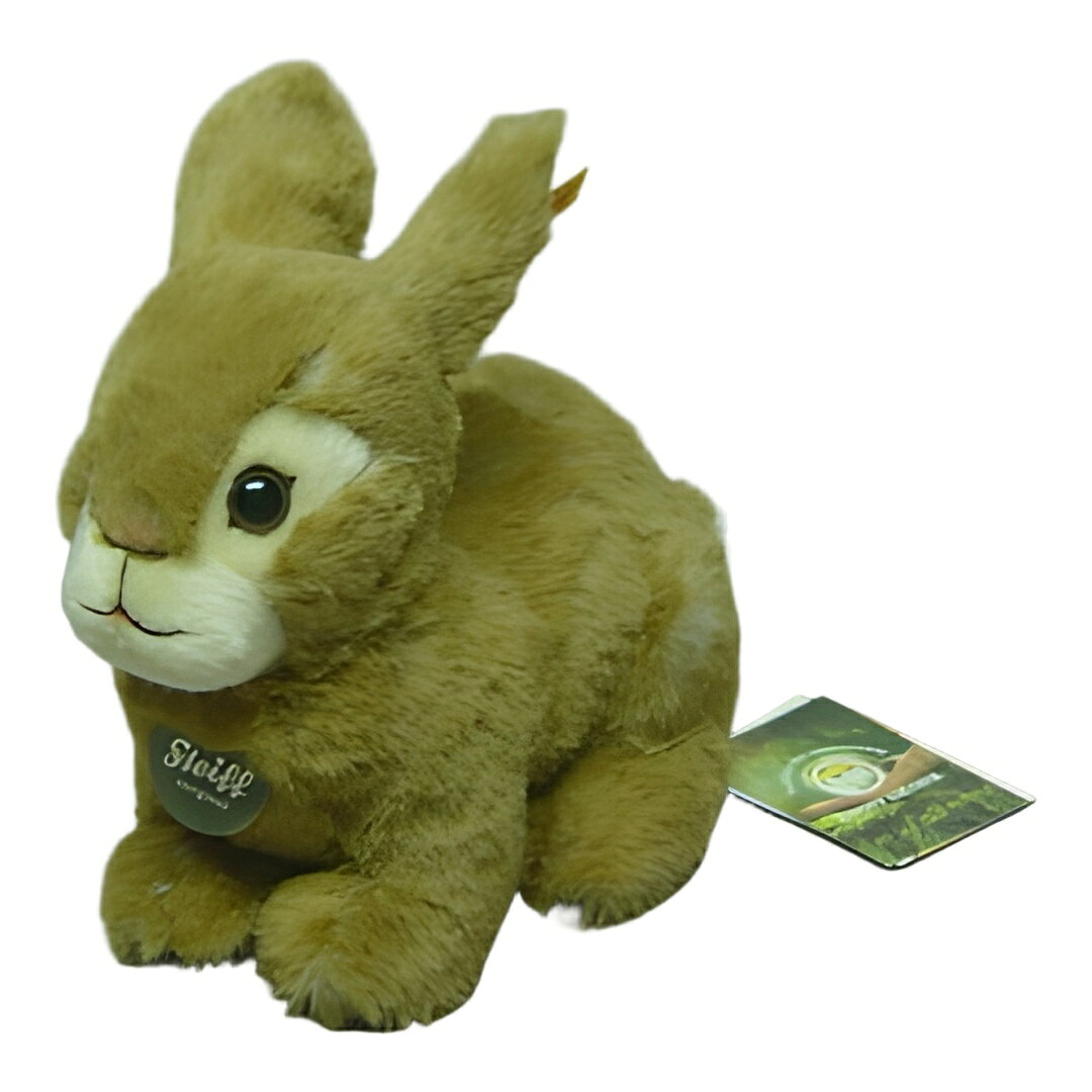 PRODUCT DETAILS シュタイフ リサイクル素材 ポリエステル 繊維 トゥモロー Melly ウサギ ブラウン 在庫あり アメリカ アメリカ オー マー パー 20cm 2024年製 Steiff 081019 ぬいぐるみ【商品仕様】・ブランド：Steiff（シュタイフ）・シリーズ：ペット・農場の動物・EAN（メーカー型番）：081019・サイズ：20 cm・製造年：2024・限定数：限定なし・化粧箱：なし・証明書：なし・商品状態：新品・未使用 ■ 商品について 海外輸入品（付属の説明書・証明書は英語またはドイツ語表記の場合があります） ■ ご注意 ・掲載画像は実物に近い色味になるよう調整しておりますが、ご利用の環境により差異が生じる場合があります。・複数店舗で在庫を共有しているため、ご注文後に在庫切れとなる場合がございます。 ■ 納期について お届けの目安を必ずご確認ください。 海外正規ルート仕入れ品 海外ブランド ▼ 海外正規ブランド店 正規代理店 ▼ 当 店 ※本商品は並行輸入品です 製造元は正規品と同一のブランド・メーカーです。当店では海外正規ルートより仕入れた商品を取り扱っております。流通ルートが異なるのみで、商品自体に違いはございません。 ── 当店の商品について ── 正規品のみ取り扱い 海外正規店・正規代理店から商品を直接仕入れ、国内に輸入して販売しております。 日本未入荷・海外限定モデルも多数 日本未入荷・海外限定モデルも多数取り扱っております。サイズ・カラー違いや海外限定で販売された製品など、日本では手に入りにくいアイテムをお届けいたします。 お求めやすい価格の理由 海外市場での価格差や流通ルートの違いにより、国内販売価格よりお求めやすくなっております。品質はそのままに、よりお手頃な価格でお届けいたします。 安心保証 ご使用前に万が一、製品に不具合がございました場合は、交換または商品代金のご返金にて対応させていただきます。商品到着後5日以内にご連絡ください。 ご注意 海外からの輸入品となります。海外輸送のため、外箱に軽微なスレ等がある場合がございますが、商品本体には影響ございません。 ※在庫状況は仕入先の在庫情報をもとに出来る限り正確に表示しておりますが、取寄せ商品のため、タイミングによりご注文後に欠品・キャンセルとなる場合がございます。 お探しの商品がございましたら、お気軽にご相談ください。