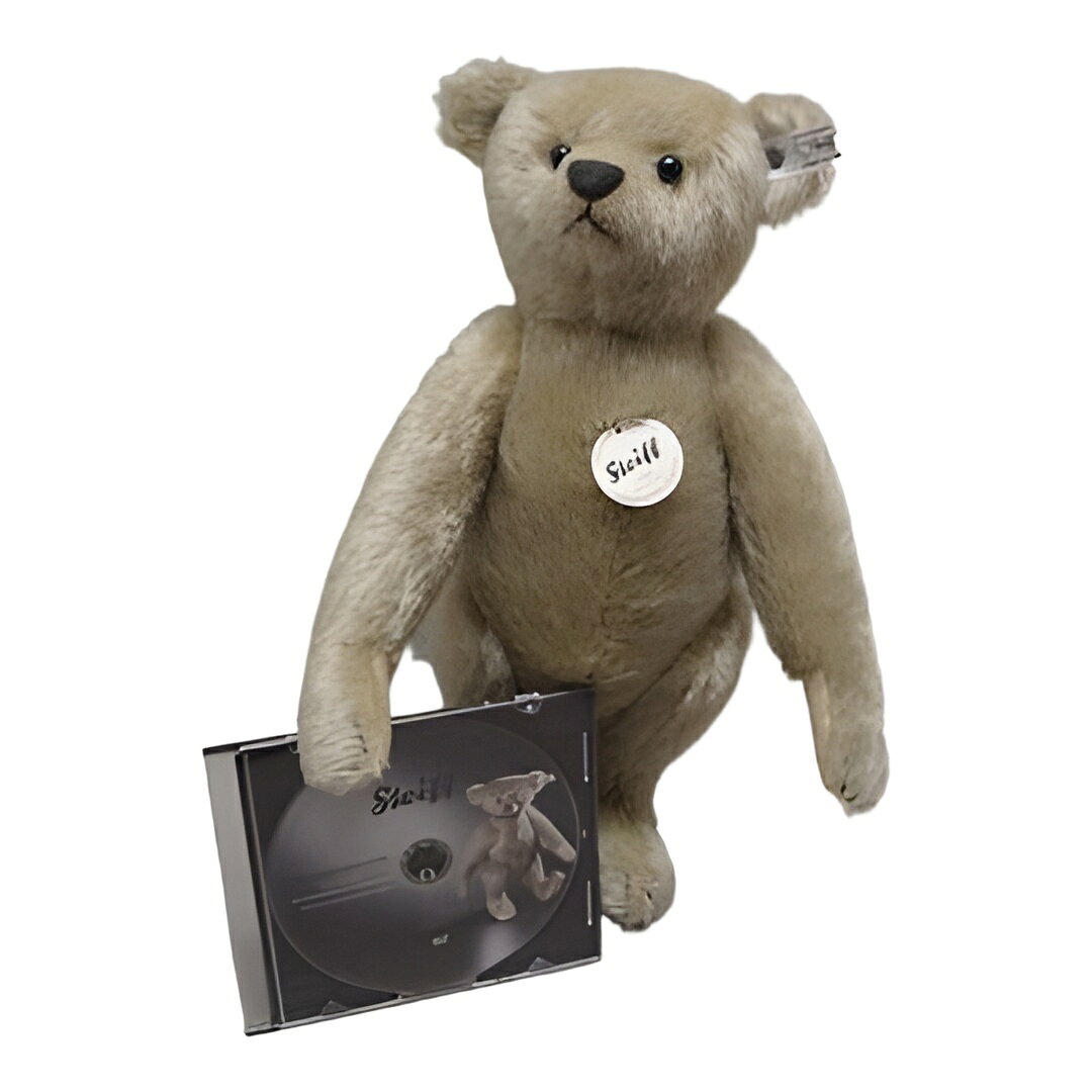 PRODUCT DETAILS シュタイフ モヘア テディベア 復刻1911 サンド 32cm 2011年製 Steiff 421174 ぬいぐるみ【商品仕様】・ブランド：Steiff（シュタイフ）・シリーズ：クラブ・EAN（メーカー型番）：421174・サイズ：32 cm・製造年：2011・限定数：3000・化粧箱：あり・証明書：あり・商品状態：新品・未使用 ■ 商品について 海外輸入品（付属の説明書・証明書は英語またはドイツ語表記の場合があります） ■ 経年についてのご注意 本品は製造から約15年が経過した未使用品（デッドストック）です。未使用ではありますが、経年により毛並みの癖・わずかな色あせ・タグや同梱物の黄ばみ・化粧箱のスレや変色が見られる場合があります。これらは経年による自然な変化であり、不良品ではございません。 ■ ご注意 ・掲載画像は実物に近い色味になるよう調整しておりますが、ご利用の環境により差異が生じる場合があります。・複数店舗で在庫を共有しているため、ご注文後に在庫切れとなる場合がございます。 ■ 納期について お届けの目安を必ずご確認ください。 海外正規ルート仕入れ品 海外ブランド ▼ 海外正規ブランド店 正規代理店 ▼ 当 店 ※本商品は並行輸入品です 製造元は正規品と同一のブランド・メーカーです。当店では海外正規ルートより仕入れた商品を取り扱っております。流通ルートが異なるのみで、商品自体に違いはございません。 ── 当店の商品について ── 正規品のみ取り扱い 海外正規店・正規代理店から商品を直接仕入れ、国内に輸入して販売しております。 日本未入荷・海外限定モデルも多数 日本未入荷・海外限定モデルも多数取り扱っております。サイズ・カラー違いや海外限定で販売された製品など、日本では手に入りにくいアイテムをお届けいたします。 お求めやすい価格の理由 海外市場での価格差や流通ルートの違いにより、国内販売価格よりお求めやすくなっております。品質はそのままに、よりお手頃な価格でお届けいたします。 安心保証 ご使用前に万が一、製品に不具合がございました場合は、交換または商品代金のご返金にて対応させていただきます。商品到着後5日以内にご連絡ください。 ご注意 海外からの輸入品となります。海外輸送のため、外箱に軽微なスレ等がある場合がございますが、商品本体には影響ございません。 ※在庫状況は仕入先の在庫情報をもとに出来る限り正確に表示しておりますが、取寄せ商品のため、タイミングによりご注文後に欠品・キャンセルとなる場合がございます。 お探しの商品がございましたら、お気軽にご相談ください。