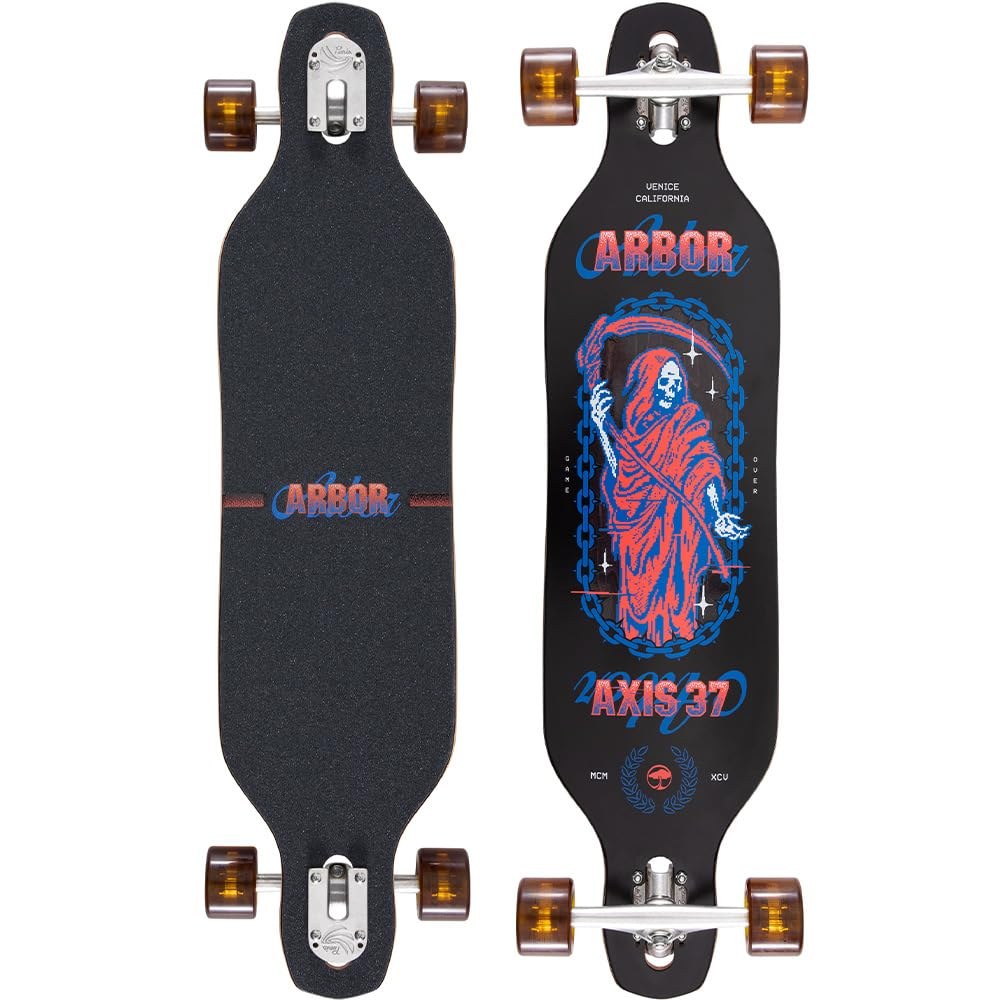 PRODUCT DETAILS Arbor Axis 37 Journey Reaper ロングボード コンプリート クルーザー 竹製デッキ【商品仕様】・ 種別：ロングボード（完成品）・ 全長：37インチ（約93.98cm）・ デッキ素材：バンブー（竹）、ウッド・ トラック構造：ドロップスルー・ 用途：カービング、クルージング、ダウンヒル、通勤・通学【特徴】・ トラックをデッキの表面から貫通させて固定するドロップスルー構造により重心が低く、優れた安定性と効率的なプッシュ走行を実現します。・ 37インチのコンパクトなサイズ設計で、直進安定性を維持しながらも、狭い道での操作性やクイックなターンが可能です。・ サステナブルな竹材を使用したデッキは適度なフレックス性があり、路面からの振動を軽減して滑らかな乗り心地を提供します。・ 高いグリップ力と振動吸収性を備えたソフトウィールを採用しており、舗装の粗い路面でもスムーズな走行が可能です。・ 初心者の安定した練習から、経験者のカービングや長距離移動まで、幅広いスタイルに対応する万能なセットアップです。【ご注意】・ 海外並行輸入品のため、付属の説明書がある場合は英語表記となります。 ■ 商品について 海外輸入品（説明書は英語表記の場合あり） ■ ご注意 ・掲載画像は実物に近い色味になるよう調整しておりますが、ご利用の環境により差異が生じる場合があります。・複数店舗で在庫を共有しているため、ご注文後に在庫切れとなる場合がございます。 ■ 納期について お届けの目安を必ずご確認ください。 海外正規ルート仕入れ品 海外ブランド ▼ 海外正規ブランド店 正規代理店 ▼ 当 店 ※本商品は並行輸入品です 製造元は正規品と同一のブランド・メーカーです。当店では海外正規ルートより仕入れた商品を取り扱っております。流通ルートが異なるのみで、商品自体に違いはございません。 ── 当店の商品について ── 正規品のみ取り扱い 海外正規店・正規代理店から商品を直接仕入れ、国内に輸入して販売しております。 日本未入荷・海外限定モデルも多数 日本未入荷・海外限定モデルも多数取り扱っております。サイズ・カラー違いや海外限定で販売された製品など、日本では手に入りにくいアイテムをお届けいたします。 お求めやすい価格の理由 海外市場での価格差や流通ルートの違いにより、国内販売価格よりお求めやすくなっております。品質はそのままに、よりお手頃な価格でお届けいたします。 安心保証 ご使用前に万が一、製品に不具合がございました場合は、交換または商品代金のご返金にて対応させていただきます。商品到着後5日以内にご連絡ください。 ご注意 海外からの輸入品となります。海外輸送のため、外箱に軽微なスレ等がある場合がございますが、商品本体には影響ございません。 ※在庫状況は仕入先の在庫情報をもとに出来る限り正確に表示しておりますが、取寄せ商品のため、タイミングによりご注文後に欠品・キャンセルとなる場合がございます。 お探しの商品がございましたら、お気軽にご相談ください。