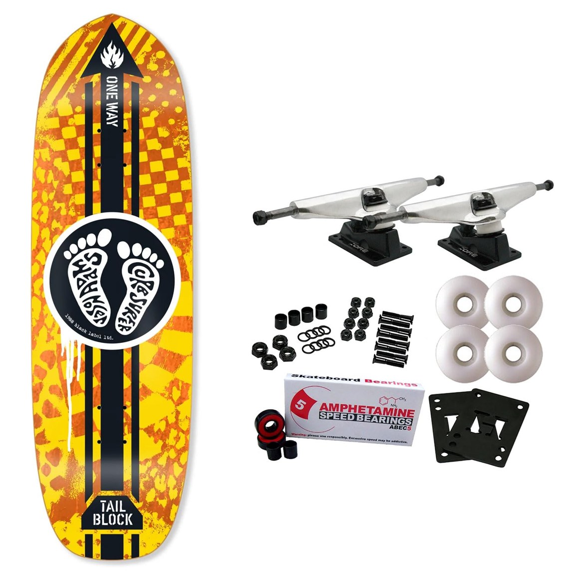 PRODUCT DETAILS Black Label Jason Adams Curb Surfer スケートボード コンプリート 9.75インチ【商品仕様】・ 種別：スケートボード コンプリート（未組み立てセット）・ デッキサイズ：9.75 x 32.825インチ（約24.76 x 83.37cm）・ ホイールベース：14.5インチ（約36.83cm）・ 素材：7層ハードウッドメイプル・ トラック：Core製アルミトラック・ ウィール：58mm 97A・ ベアリング：Amp ABEC 5・ セット内容：デッキ、トラック、ウィール、ベアリング、グリップテープ、ライザーパッド、ハードウェア【特徴】・ Jason AdamsとJohn LuceroによるCurb Surferグラフィックを採用したカスタムシェイプです。・ デッキのステインカラー（木目色）はアソート仕様のため、画像と異なる場合があります。・ 耐久性の高いアルミ製トラックと、ストリート・パークの両方に適した58mmウィールを組み合わせています。・ 初心者からプロまで、あらゆるスキルレベルのスケーターに対応する設計です。・ パーツを自分で組み上げる仕様のため、各パーツの構造を理解しながらカスタムを楽しめます。【ご注意】・ 海外並行輸入品のため、付属の説明書がある場合は英語表記となります。 ■ 商品について 海外輸入品（説明書は英語表記の場合あり） ■ ご注意 ・掲載画像は実物に近い色味になるよう調整しておりますが、ご利用の環境により差異が生じる場合があります。・複数店舗で在庫を共有しているため、ご注文後に在庫切れとなる場合がございます。 ■ 納期について お届けの目安を必ずご確認ください。 海外正規ルート仕入れ品 海外ブランド ▼ 海外正規ブランド店 正規代理店 ▼ 当 店 ※本商品は並行輸入品です 製造元は正規品と同一のブランド・メーカーです。当店では海外正規ルートより仕入れた商品を取り扱っております。流通ルートが異なるのみで、商品自体に違いはございません。 ── 当店の商品について ── 正規品のみ取り扱い 海外正規店・正規代理店から商品を直接仕入れ、国内に輸入して販売しております。 日本未入荷・海外限定モデルも多数 日本未入荷・海外限定モデルも多数取り扱っております。サイズ・カラー違いや海外限定で販売された製品など、日本では手に入りにくいアイテムをお届けいたします。 お求めやすい価格の理由 海外市場での価格差や流通ルートの違いにより、国内販売価格よりお求めやすくなっております。品質はそのままに、よりお手頃な価格でお届けいたします。 安心保証 ご使用前に万が一、製品に不具合がございました場合は、交換または商品代金のご返金にて対応させていただきます。商品到着後5日以内にご連絡ください。 ご注意 海外からの輸入品となります。海外輸送のため、外箱に軽微なスレ等がある場合がございますが、商品本体には影響ございません。 ※在庫状況は仕入先の在庫情報をもとに出来る限り正確に表示しておりますが、取寄せ商品のため、タイミングによりご注文後に欠品・キャンセルとなる場合がございます。 お探しの商品がございましたら、お気軽にご相談ください。