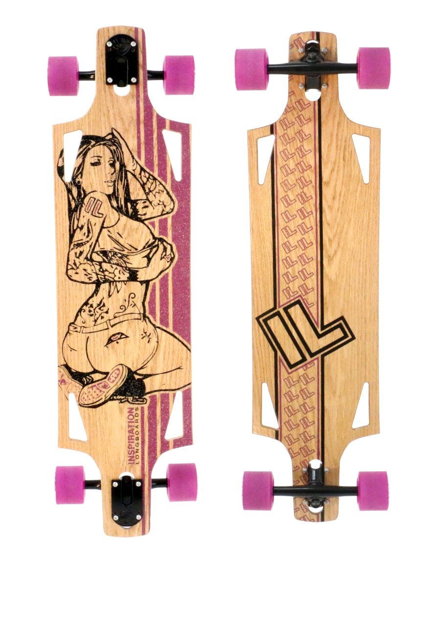 PRODUCT DETAILS Inspiration Longboards Bamboo Composite SHORTY ロングボード コンプリート Paris Trucks Divine Wheels 搭載 ドロップスルー【商品仕様】・ 種別：ロングボード（コンプリート・完成品）・ デッキ素材：バンブー・コンポジット（竹混合素材）・ デッキ形状：ドロップスルー・ トラック：Paris 50度 180mm（ハンガー幅 約7.1インチ/約18cm）・ ウィール：Divine Street Slayers 72mm（約2.8インチ）/ 硬度 78a・ ブッシュ：Divine 90a ウレタン・ カラー：パープル＆ブラック【特徴】・ 短いホイールベースを採用しており、非常にレスポンスが良くタイトなターンが可能な設計です。・ バンブー・コンポジット素材を使用することで、強度を維持しながら軽量化とフレックス性を実現しています。・ デッキの四隅をカットしたデザインにより、持ち運びやレールグラブがしやすい形状になっています。・ 180mmのParisトラックと72mmのDivineウィールを組み合わせた、テクニカルなハンドリングに適した構成です。・ コンパクトで軽量なため、持ち運びやすくトラベル用としても適したモデルです。【ご注意】・ 海外並行輸入品のため、付属の説明書がある場合は英語表記となります。 ■ 商品について 海外輸入品（説明書は英語表記の場合あり） ■ ご注意 ・掲載画像は実物に近い色味になるよう調整しておりますが、ご利用の環境により差異が生じる場合があります。・複数店舗で在庫を共有しているため、ご注文後に在庫切れとなる場合がございます。 ■ 納期について お届けの目安を必ずご確認ください。 海外正規ルート仕入れ品 海外ブランド ▼ 海外正規ブランド店 正規代理店 ▼ 当 店 ※本商品は並行輸入品です 製造元は正規品と同一のブランド・メーカーです。当店では海外正規ルートより仕入れた商品を取り扱っております。流通ルートが異なるのみで、商品自体に違いはございません。 ── 当店の商品について ── 正規品のみ取り扱い 海外正規店・正規代理店から商品を直接仕入れ、国内に輸入して販売しております。 日本未入荷・海外限定モデルも多数 日本未入荷・海外限定モデルも多数取り扱っております。サイズ・カラー違いや海外限定で販売された製品など、日本では手に入りにくいアイテムをお届けいたします。 お求めやすい価格の理由 海外市場での価格差や流通ルートの違いにより、国内販売価格よりお求めやすくなっております。品質はそのままに、よりお手頃な価格でお届けいたします。 安心保証 ご使用前に万が一、製品に不具合がございました場合は、交換または商品代金のご返金にて対応させていただきます。商品到着後5日以内にご連絡ください。 ご注意 海外からの輸入品となります。海外輸送のため、外箱に軽微なスレ等がある場合がございますが、商品本体には影響ございません。 ※在庫状況は仕入先の在庫情報をもとに出来る限り正確に表示しておりますが、取寄せ商品のため、タイミングによりご注文後に欠品・キャンセルとなる場合がございます。 お探しの商品がございましたら、お気軽にご相談ください。