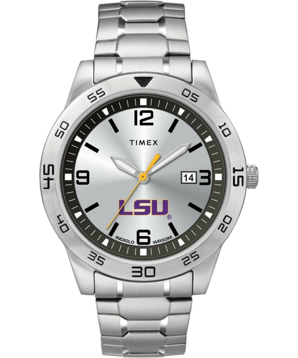 PRODUCT DETAILS タイメックス Tribute Citation メンズ LSUタイガース チームロゴ シルバー文字盤 ステンレス拡張バンド 42mm【商品仕様】・ ムーブメント：クォーツ・ ケース径：42mm・ ケース素材：真鍮・ 文字盤色：シルバー・ バンド素材：ステンレス（拡張タイプ）・ バンド色：シルバー・ 防水：50m（5気圧防水）・ 風防：ミネラルガラス・ 機能：インディグロナイトライト、蓄光針、日付表示【特徴】・ アメリカのカレッジスポーツチーム「LSUタイガース」の公式ロゴを文字盤の6時位置に配したTributeコレクションです。・ 道具を使わずに伸縮して着脱ができるステンレス製の拡張（エクスパンション）バンドを採用しています。・ タイメックス独自の文字盤全面発光機能「インディグロナイトライト」により、暗所での視認性を確保しています。・ シルバーを基調とした42mm径のケースに日付表示機能を備えた、スポーティーかつ実用的なデザインです。 ■ 商品について 海外輸入品（説明書は英語表記の場合あり） ■ ご注意 ・掲載画像は実物に近い色味になるよう調整しておりますが、ご利用の環境により差異が生じる場合があります。・複数店舗で在庫を共有しているため、ご注文後に在庫切れとなる場合がございます。 ■ 納期について お届けの目安を必ずご確認ください。 海外正規ルート仕入れ品 海外ブランド ▼ 海外正規ブランド店 正規代理店 ▼ 当 店 ※本商品は並行輸入品です 製造元は正規品と同一のブランド・メーカーです。当店では海外正規ルートより仕入れた商品を取り扱っております。流通ルートが異なるのみで、商品自体に違いはございません。 ── 当店の商品について ── 正規品のみ取り扱い 海外正規店・正規代理店から商品を直接仕入れ、国内に輸入して販売しております。 日本未入荷・海外限定モデルも多数 日本未入荷・海外限定モデルも多数取り扱っております。サイズ・カラー違いや海外限定で販売された製品など、日本では手に入りにくいアイテムをお届けいたします。 お求めやすい価格の理由 海外市場での価格差や流通ルートの違いにより、国内販売価格よりお求めやすくなっております。品質はそのままに、よりお手頃な価格でお届けいたします。 安心保証 ご使用前に万が一、製品に不具合がございました場合は、交換または商品代金のご返金にて対応させていただきます。商品到着後5日以内にご連絡ください。 ご注意 海外からの輸入品となります。海外輸送のため、外箱に軽微なスレ等がある場合がございますが、商品本体には影響ございません。 ※在庫状況は仕入先の在庫情報をもとに出来る限り正確に表示しておりますが、取寄せ商品のため、タイミングによりご注文後に欠品・キャンセルとなる場合がございます。 お探しの商品がございましたら、お気軽にご相談ください。
