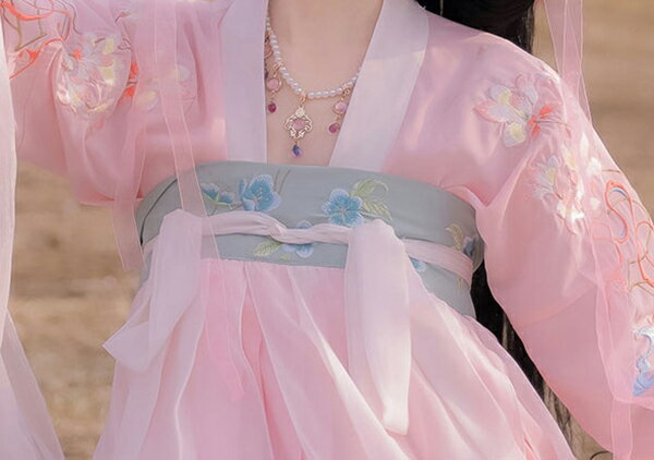 ポリエステ♕ チャイナドレス 仙女 唐装 漢服 漢服仙女 中国古風 中華服 チャイナ服 チャイナドレスコスプレ 刺繍 女性 ロングドレ 仮装 漢服 コスプレ 中華服 古時代 チャイナ風 ワンピース 普段着 唐服 バスト