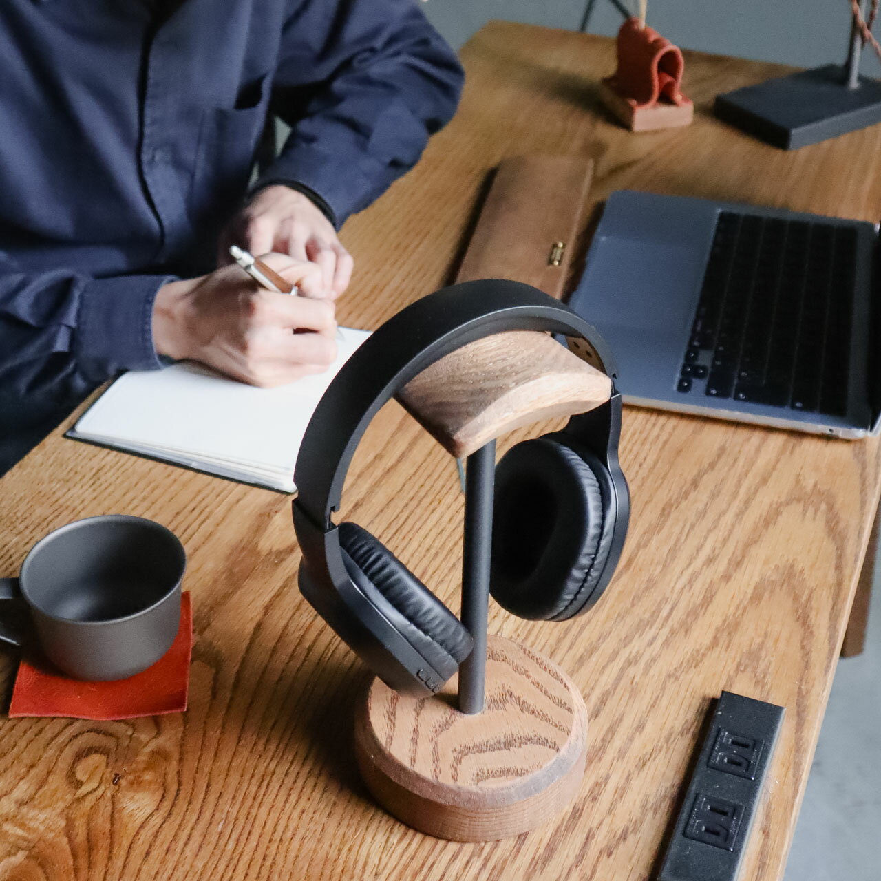 【自社工房製作】ヘッドフォンホルダー 無垢材 アイアン デスク周り 書斎 リビング PC周辺機器 収納 小..