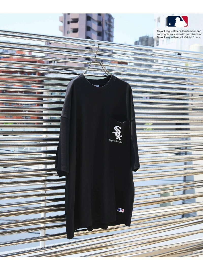 【SALE／40%OFF】【MLB(メジャーリーグベースボール)】別注グラフィック半袖Tシャツ BAYFLOW ベイフロー トップス カットソー・Tシャツ ブラック ホワイト ブルー【RBA_E】[Rakuten Fashion]