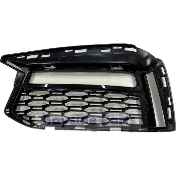 BMW 5シリーズ G30 G31 フロントバンパーグリル 左 51118064963 純正品