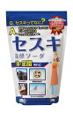 niwaQ　セスキ炭酸ソーダ　キッチン用　300g 商品説明 『niwaQ　セスキ炭酸ソーダ　キッチン用　300g』 ●重曹よりも強力に油汚れを落とします。 ●キッチンだけでなく　水に溶けやすいため　洗濯にも使えます。 　エリ、袖汚れ、血液汚れを落とします。 ●合成界面活性剤不使用で　環境にやさしい。 液性：弱アルカリ性 【niwaQ　セスキ炭酸ソーダ　キッチン用　300g　詳細】 原材料など 商品名 niwaQ　セスキ炭酸ソーダ　キッチン用　300g 原材料もしくは全成分 セスキ炭酸ソーダ 内容量 300g 販売者 株式会社丹羽久 ご使用上の注意 ●食品ではありません。 ●乳幼児の手の届かない場所に保管してください。 ●長時間の使用や肌の敏感な方はゴム手袋を使用してください。 ●使用後はしっかりとチャックをし、直射日光を避け、高温多湿の場所に置かないでください。 広告文責 株式会社プログレシブクルー072-265-0007 区分 キッチン用品niwaQ　セスキ炭酸ソーダ　キッチン用　300g ×5個セット