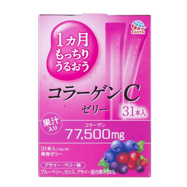 1ヵ月もっちりうるおうコラーゲンCゼリー 10g×31本 商品説明 『1ヵ月もっちりうるおうコラーゲンCゼリー 10g×31本』 コラーゲンペプチドを手軽に摂取できるスティックタイプの美容ゼリー。　1箱で77,500mgのコラーゲンを摂取できます。コラーゲンペプチドを含む、7つの美感成分を配合。アサイー・ベリー味 【1ヵ月もっちりうるおうコラーゲンCゼリー 10g×31本　詳細】 1箱310gあたり ・フィッシュコラーゲン 77，500mg ・グルコサミン 223mg ・コンドロイチン硫酸 111mg ・プロテオグリカン 13mg ・マンゴスチンエキス 111mg ・低分子ポリフェノール 46mg ・カフェイン 0mg 原材料など 商品名 1ヵ月もっちりうるおうコラーゲンCゼリー 10g×31本 内容量 10g×31本 保存方法 直射日光・高温多湿の場所を避け保存してください。 製造国 日本 販売者 アース製薬株式会社 ご使用上の注意 万一体に合わない場合や食物アレルギーの方はご使用をおやめください。　 開封後はすぐにお召し上がりください。　 本品は高温になると溶ける場合があります。　 内容成分が凝集する場合がありますが、品質上問題ありません。　 冷凍、加温しないでください。袋が破損する場合があります。　 幼小児の手の届かないところに保存してください。　 乳児、幼小児には使用しないでください。　 袋のカドやあけ口で手・口を切らないようにご注意ください。 お召し上がり方 1日あたり1本を目安にお召し上がりください 広告文責 株式会社プログレシブクルー072-265-0007 区分 健康食品1ヵ月もっちりうるおうコラーゲンCゼリー 10g×31本×3個セット