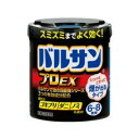 【第2類医薬品】 バルサン プロEX 6〜8畳用 商品説明 『【第2類医薬品】 バルサン プロEX 6〜8畳用』 くん煙殺虫剤 ●フタでこするだけの簡単始動 ●スミズミまでよく効く ●3つの有効成分配合 【【第2類医薬品】 バルサン プロEX 6〜8畳用　詳細】 原材料など 商品名 【第2類医薬品】 バルサン プロEX 6〜8畳用 原材料もしくは全成分 メトキサジアゾン：6.2％ フェノトリン：2.0％ d・d-T-シフェノトリン：0.6％ 添加物として、アゾジカルボンアミド、酸化亜鉛、ヒプロメロース、ソルビタン脂肪酸エステル、ジブチルヒドロキシトルエン、香料、その他1成分 販売者 レック株式会社 消費者サービス部 東京都中央区京橋2−1−3 （03）6661−9941 受付時間　平日9：00〜16：00 ご使用方法 1．バルサンを始める前に。 1．部屋の窓、換気口などを閉め、害虫の隠れ場所となる戸棚、引き出し、押入れなどはできるだけ開放してください。 2．食品、食器、おもちゃ、飼料、寝具、衣類、貴金属、仏壇仏具、美術品、楽器、はく製、毛皮、光学機器などは直接煙が触れないように収納するか、ビニールシートや新聞紙でカバーをする、あるいは部屋の外に出してください。 　　◎衣類などはタンスへ。 　　◎食品などは冷蔵庫へ。 　　◎食器などは食器棚へ。 3．ペット類や観賞魚、鉢植え植物は部屋の外に出してください。 4．精密機器（パソコン、ワープロ、オーディオ製品、ゲーム機など）にはカバーをかけ、DVD、CD、MD、フロッピーディスク、磁気テープなどは専用ケースに収納すること。また、移動できない水槽、大型コンピューターのある所では使用しないでください。 2．バルサンを始めます。 1．部屋のほぼ床面中央に本品を置き、内側のシールを完全に取り除いてください。 2．フタの始動用スリ板部分で容器中央の丸いヘッドをこすると、数秒後に煙が出始め、その後勢いよく約20〜30秒間煙が出ます。 　　※強くこすりすぎると、ヘッドの破損や飛散の原因となるので注意すること。 　　※マッチ、ライター、水は使用しないこと。 3．煙が出始めたら部屋の外に出て、ゴキブリ、屋内塵性ダニ類、ノミなどの害虫の駆除には2〜3時間、ハエや蚊の駆除には30〜60分間そのまま部屋を閉め切ってください。 　　○ゴキブリ、屋内塵性ダニ類、イエダニ、ノミ、トコジラミ（ナンキンムシ）の 　　　駆除 　　　・お部屋を閉め切る時間　　：2〜3時間 　　　・勢いよく煙の出ている時間：約20〜30秒間 　　○ハエ成虫、蚊成虫の駆除 　　　・お部屋を閉め切る時間　　：30〜60分間 　　　・勢いよく煙の出ている時間：約20〜30秒間 3．バルサンをした後で。 1．所定時間部屋を閉め切った後、煙を吸い込まないよう窓や扉を開放し、十分に換気をしてから中に入ってください。 2．使用後の容器は、各自治体の廃棄方法に従い捨ててください。 3．万一食器などに直接煙がかかった場合は、水で洗ってからご使用ください。 ご使用上の注意 ・してはいけないこと (守らないと副作用・事故などが起こりやすくなります。) 1.病人、妊婦、小児は薬剤(煙)に触れないようにしてください。 2.煙を吸い込まないように注意してください。万一吸い込んだ場合、咳き込み、のど痛、頭痛、気分不快等を生じることがあります。 3.退出後、必ず2〜3時間以上経過してから入室してください。換気のために入室する際、刺激に敏感な方は薬剤を吸い込むと咳き込み、呼吸が苦しくなることがあります。必ず、タオルなどで口や鼻を押さえて薬剤を吸い込まないようにしてください。 4.煙が出始めたら部屋の外に出て、所定時間(2〜3時間)以上経過しないうちに入室しないでください。煙が流入する可能性があるので、密閉性の低い隣室にはいないようにしてください。 5.使用後は充分に換気をしてから中に入ってください。 6.引火性危険物(ガス、ガソリン、シンナーなど)の近くでは使用しないでください。 7.本品とエアゾール製品を同じ部屋で同時に使用しないでください。 ・相談すること 1.煙を吸って万一身体に異常を感じたときは、できるだけこの説明文書を持って直ちに本品がオキサジアゾール系殺虫剤とピレスロイド系殺虫剤の混合剤であることを医師に告げて、診療を受けてください。 2.今までに薬や化粧品等によるアレルギー症状(発疹・発赤、かゆみ、かぶれなど)を起こしたことのある人は、使用前に医師又は薬剤師に相談してください。 ・その他の注意 1.定められた使用方法、使用量を厳守してください。 2.引火性危険物(ガス、ガソリン、シンナーなど)が近くに無いことを確認して使用してください。 3.煙を感知するタイプの火災警報器・火災報知器、微粒子を感知するタイプのガス警報器は、反応することがあります。特に直下では使用しないでください。警報器に覆いなどをした場合には、絶対にとり忘れないようにして、必ず元に戻してください。火事と間違われないよう、近所にくん煙中であることを伝言してください。大規模な駆除や夜間に使う場合は、消防署に連絡してください。 4.食品、食器、おもちゃ、飼料、寝具、衣類、貴金属、仏壇仏具、美術品、楽器、はく製、毛皮、光学機器などに直接煙が触れないようにしてください。また、ペット、観賞魚、植物は部屋の外に出してください。 5.精密機器(テレビ、パソコン、オーディオ製品、ゲーム機など)にはカバーをかけ、ブルーレイディスク、DVD、CD、MD、フロッピーディスク、磁気テープなどは直接煙に触れるとまれに障害を起こすことがあるので、専用ケースに収納してください。大型コンピューターのある所では使用しないでください。 6.銅、シンチュウ、亜鉛メッキ、銀メッキ製のものは変色することがあるので、覆いをするか部屋の外に出してください。 7.紙、衣類、寝具類、ポリ袋やプラスチック製品など燃えやすい物が倒れるなどで本品使用中に覆いかぶさると変色や熱変性を起こすことがあるので、必ず届かない所に移してから本品を使用してください。 8.薬剤が皮膚に付いたときは、石鹸でよく洗い、直ちに水でよく洗い流してください。 9.くん煙処理中は容器の天面が熱くなっていますので、直接お手を触れないようにご注意ください。 10.本品は必ず平らな床面に置いて使用してください。 広告文責 株式会社プログレシブクルー072-265-0007 区分 第2類医薬品 ■医薬品の使用期限 医薬品に関しては特別な表記の無い限り、1年以上の使用期限のものを販売しております。 それ以外のものに関しては使用期限を記載します。 医薬品に関する記載事項はこちら【第2類医薬品】 バルサン プロEX 6〜8畳用　×10個セット