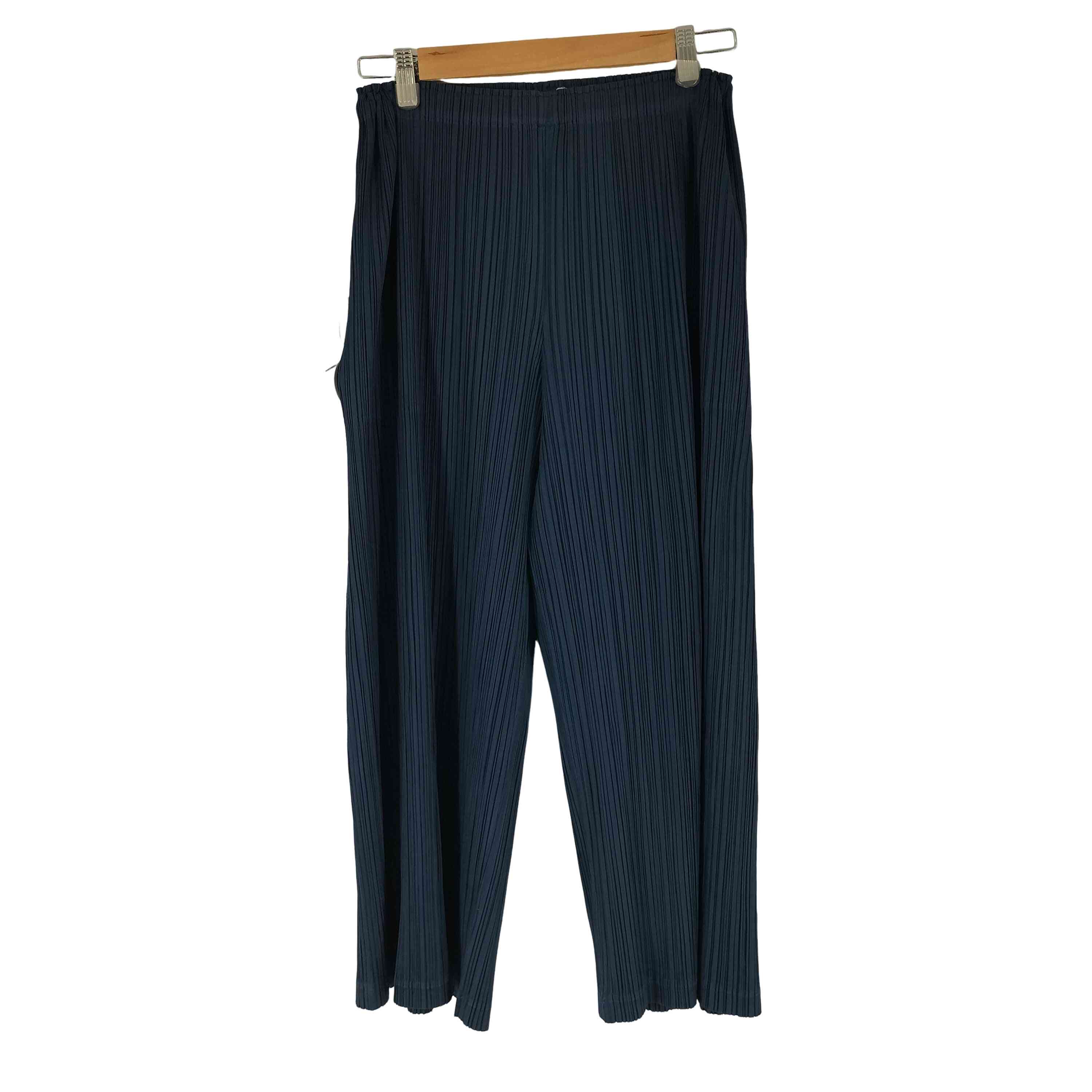 PLEATS PLEASE パンツ(その他) 青 2203225J0019 楽天市場】PLEATS PLEASE ISSEY MIYAKE プリーツ プリーズ