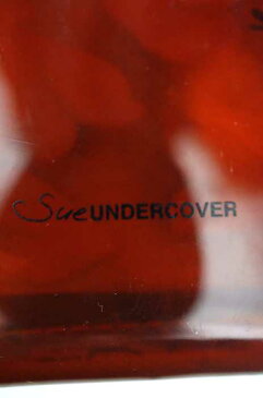 スーアンダーカバー Sue UNDERCOVER クラッチバッグ レディース - 赤系 リップ総柄ビニールクラッチバッグ【中古】【ブランド古着バズストアBAZZSTORE】【090220】