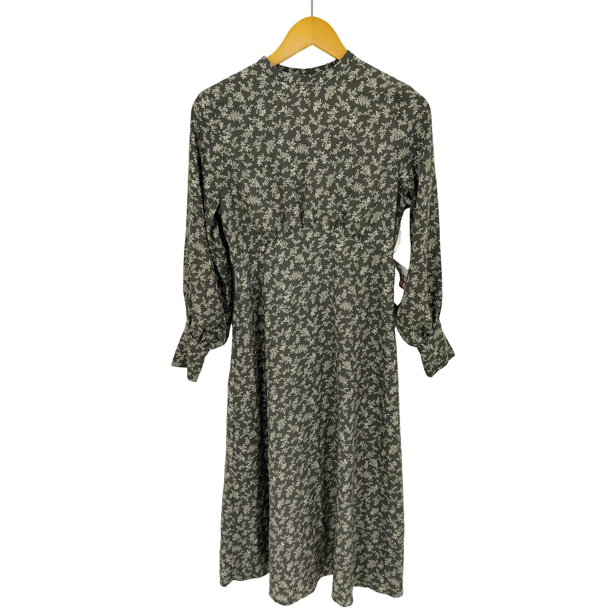 【中古】ナチュラルビューティーベーシック NATURAL BEAUTY BASIC リーフプリントバンドカラーワンピース レディース JPN:S