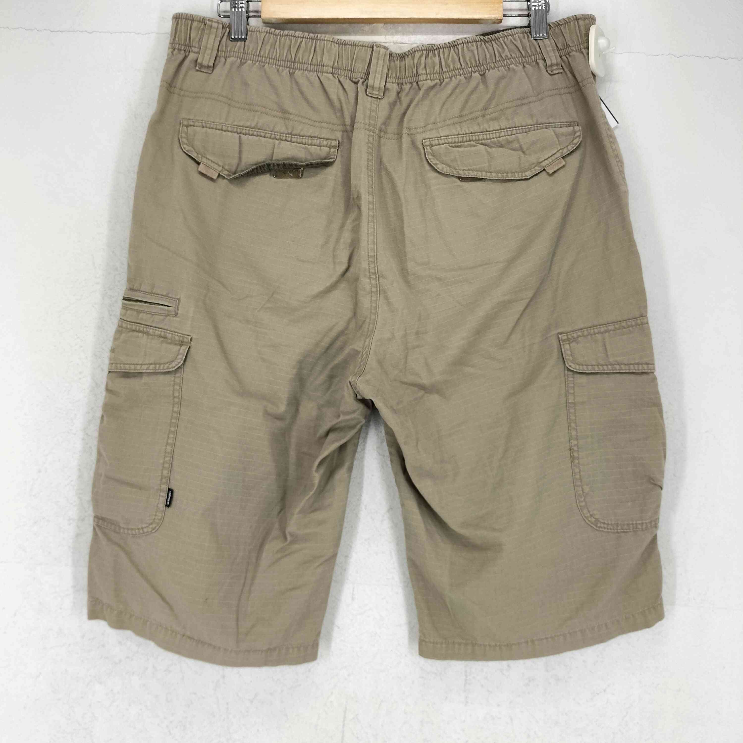 BAZZSTORE ブランド古着バズストアの【中古】エアウォーク AIRWALK リップストップ カーゴショーツ メンズ XL｜アングル2