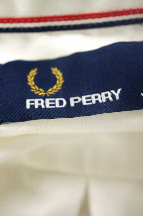 Fred Perryフレッドペリー コットンボタンダウンシャツ サイズ 10 レディース 女性 Women Bシャツ ホワ 贈答品 お中元 ギフト 贈り物 お歳暮