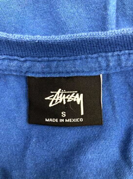 Stussy ステューシー クルーネックTシャツ メンズ - 青系 JPN:S 日本サイズ:S 相当 バックプリントTシャツ【中古】【ブランド古着バズストアBAZZSTORE】【060920】
