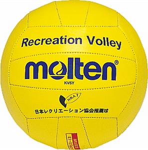 カテゴリトップ&nbsp;&gt;&nbsp;スポーツ用品(野球以外はこちら)&nbsp;&gt;&nbsp;バレーボール&nbsp;&gt;&nbsp;その他ボール ↓ラッピング(290円/税込)のご注文はコチラ↓ 【検索ワード：ラッピング 贈りもの 贈り物 贈物 贈答品 プレゼント ギフト お祝い 記念品 卒業 卒団】 ★メーカー希望小売価格はメーカーカタログに基づいて掲載しています ●日本レクリエーション協会推薦球●縫い・人工皮革●円周65〜67cm(直径21cm)●重量170±10g●中国製●名入れ不可 【メーカー品番： KV5Y 】 【 野球用品ベースボールタウン ベーチャン 】 ◆野球用品ベースボールタウンとは◆ 野球用品のことならBASEBALL TOWNにおまかせ！ 毎日セール開催中！お得なクーポンや送料無料商品はもちろん、訳ありの在庫処分やアウトレットSALEも続々追加中！ 野球を中心としたスポーツ用品の在庫はなんと10万点以上！ あす楽商品は年中無休・365日出荷ですぐにお届け！ また、Youtubeチャンネル「ベーチャン！」では最新アイテムや少年野球の話題を中心に毎日動画更新中！ よくご利用いただくシーン ＜季節のイベント＞ 1月 正月 お年玉 成人の日、2月 バレンタインデー、3月 ホワイトデー 卒業 卒園 春休み、4月 入学 進級 新生活 新年度、5月 ゴールデンウィーク こどもの日 母の日、6月 父の日、7月 七夕 8月 夏休み お盆 帰省、9月 敬老の日 シルバーウィーク、10月 孫の日 運動会 学園祭 ブライダル ハロウィン、11月 勤労感謝の日、12月 クリスマス 大晦日 冬休み ＜お祝い・プレゼント＞ 成人祝い 卒業祝い 卒団祝い 入学祝い 結婚祝い 誕生祝い 就職祝い ギフト 贈物 贈り物 贈りもの 贈答品 記念品 誕生日