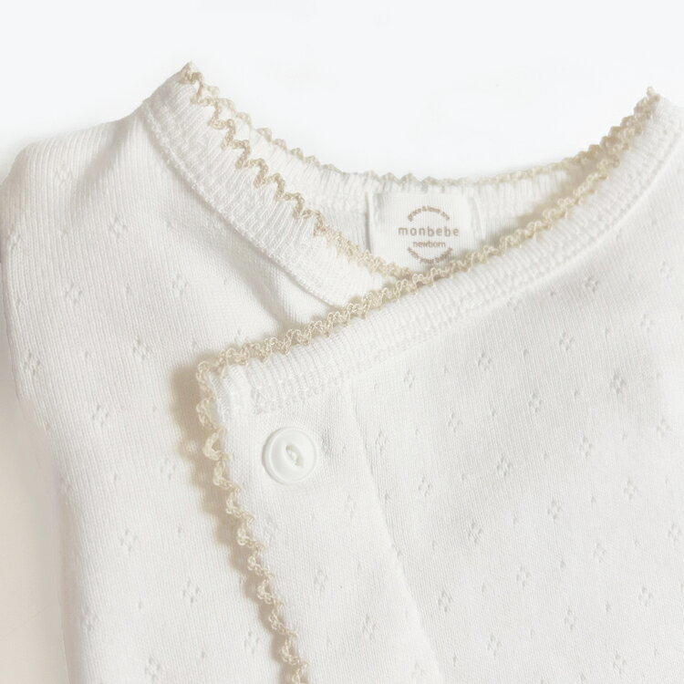 ＼レビュー特典／【即納】【送料無料】【monbebe x bcbasics モンベベ】ベビー ロンパース 新生児 退院着 セレモニー ドレス eyelet sand 韓国子供服 (0-3ヶ月/3-6ヶ月) 50 60 70 コットン100％ 前開き お宮参り 韓国ベビー服 出産祝い 女の子 男の子 ベビーギフト 正規品 3