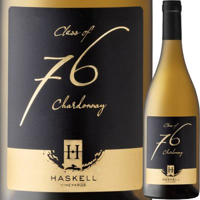 ワイナリー名 ハスケルヴィンヤード /Haskell Vineyards ワイン名 ハスケル・76・シャルドネ/Haskell 76 Chardonnay ヴィンテージ 2021 原産国 南アフリカ 地方 ステレンボッシュ ブドウ品種 シャルドネ 容量 750ml 種類 白ワイン 味わい 辛口 商品説明 リントンパークの後継者 ハスケルが手掛ける76シリーズ！ 畑は北西向き斜面で、土壌のメインは砂利、一部粘土。必要な時に灌漑。 ブドウは生育状況の様々な段階で収穫することによって複雑味を表現。ブドウは全房でプレス。 300Lのフレンチオーク（新樽15%）で発酵、マロラクティック発酵を経て12ヵ月熟成。 その間澱は入ったまま（シュール・リー製法）。 オレンジ、レモン、ライムなど繊細な柑橘類やその皮の香り、バタースカッシュ、ホワイトアーモンドなどの香り。 フレッシュで豊かな酸に柑橘類の風味。ボディは中庸で、なめらか、複雑味もあり、ほんのりクリスピー。 フィニッシュはややクリーミーな味わい。フードフレンドリーなワインで、様々な料理に合わせやすい。 料理：アジア系料理、貝料理他シーフード料理、ローストチキン、フレッシュなサラダ、バーニャカウダーなど。 アルコール度数：13％ 注意 在庫数の更新は随時行っておりますがお買い上げいただいた商品が、品切れになってしまうこともございます。 その場合、お客様には必ず連絡をいたしますが、万が一入荷予定がない場合は、キャンセルさせていただく場合もございますことをあらかじめご了承ください。