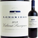 ワイナリー名 ロングリッジ/LONGRIDGE ワイン名 ロングリッジ・カベルネソーヴィニヨン /Longridge Cabernet Sauvignon ヴィンテージ 2019 原産国 南アフリカ 地方 ステレンボッシュ ブドウ品種 カベルネソーヴィニヨン 容量 750ml 種類 赤ワイン 味わい ミディアムボディ 商品説明 (2014VT) ティム・アトキン2017：92ポイント！ (2015VT) ティム・アトキン2018：93ポイント！ (2015VT) プラッター(南ア)2018：3.5星！ 早朝の涼しい時間に収穫。ベストのブドウのみを選果。 ステンレスタンクで天然発酵後、プレス。 その後フレンチオークに移して熟成22-24ヵ月。 赤系果実、ダークチェリー、タバコなどの香り。 フレッシュで豊かな酸、ボディは中庸、優しくて心地良い渋み。 酸と果実味のバランスが良く、ドライでなめらかな味わい。 繊細でシルキーなタッチ、全体にエレガントにまとまっている。 ステレンボシュ地区では最も冷涼なヘルダーバーグらしい酸とのバランスが取れた優しいなめらかなスタイルのカベルネ。 提供する前にデカンタをお薦めする。 おすすめの料理：ローストビーフ、牛ステーキ、和食など。 アルコール度数：13％ 注意 在庫数の更新は随時行っておりますがお買い上げいただいた商品が、品切れになってしまうこともございます。 その場合、お客様には必ず連絡をいたしますが、万が一入荷予定がない場合は、キャンセルさせていただく場合もございますことをあらかじめご了承ください。