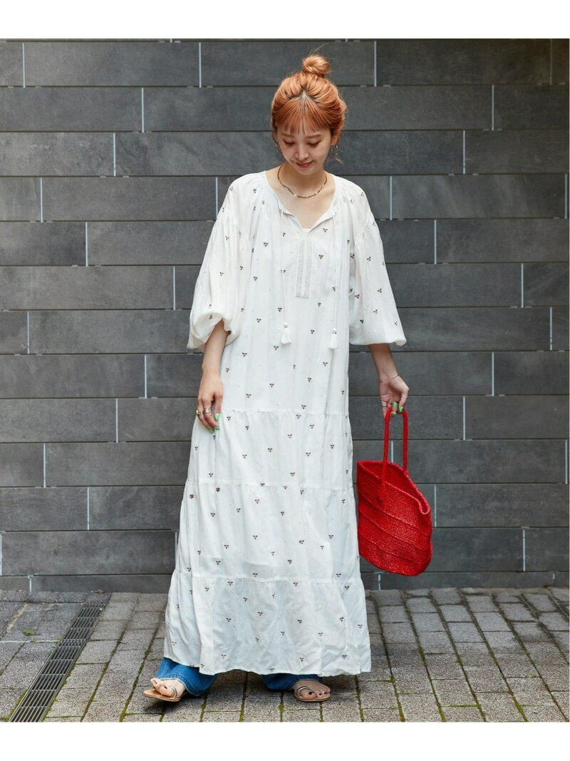 【SALE／50%OFF】《追加》手洗い可 / フラワー刺繍ワンピース B.C STOCK ベーセーストック ワンピース・ドレス ワンピース ネイビー ホワイト【RBA_E】【送料無料】[Rakuten Fashion](4)