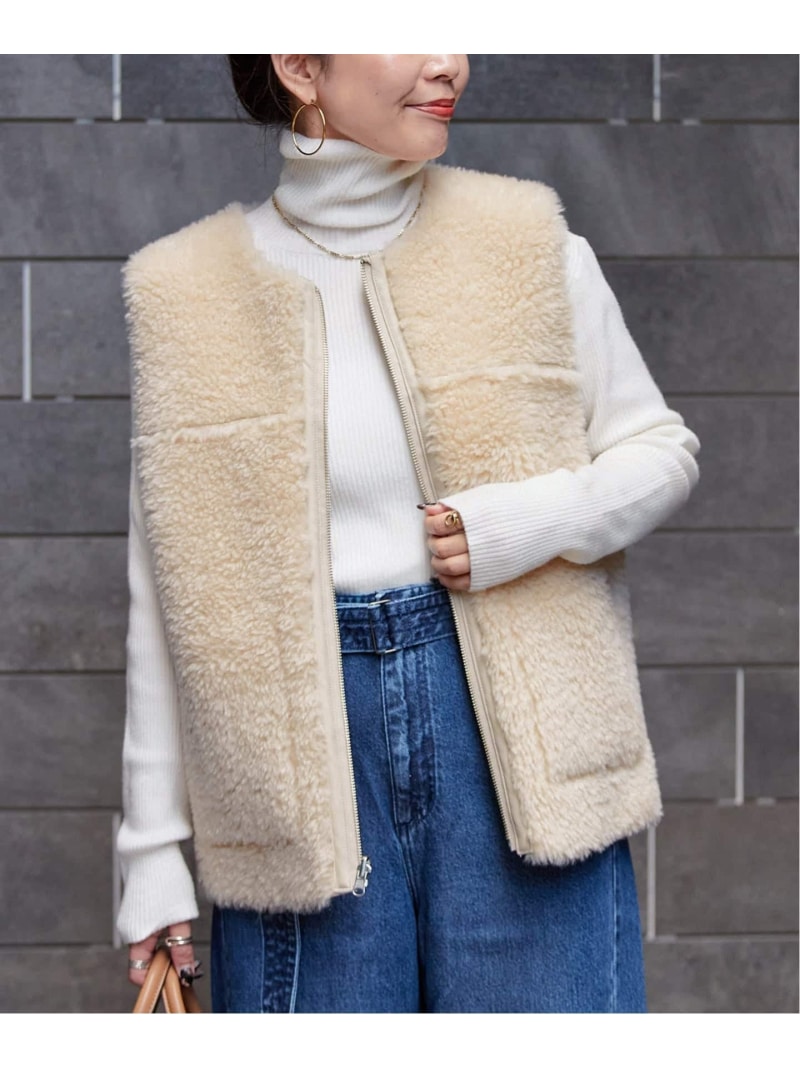 ムートンライクリバーシブルベスト B.C STOCK ベーセーストック ジャケット・アウター その他のジャケット・アウター ベージュ ブラック ブラウン【送料無料】[Rakuten Fashion]のサムネイル