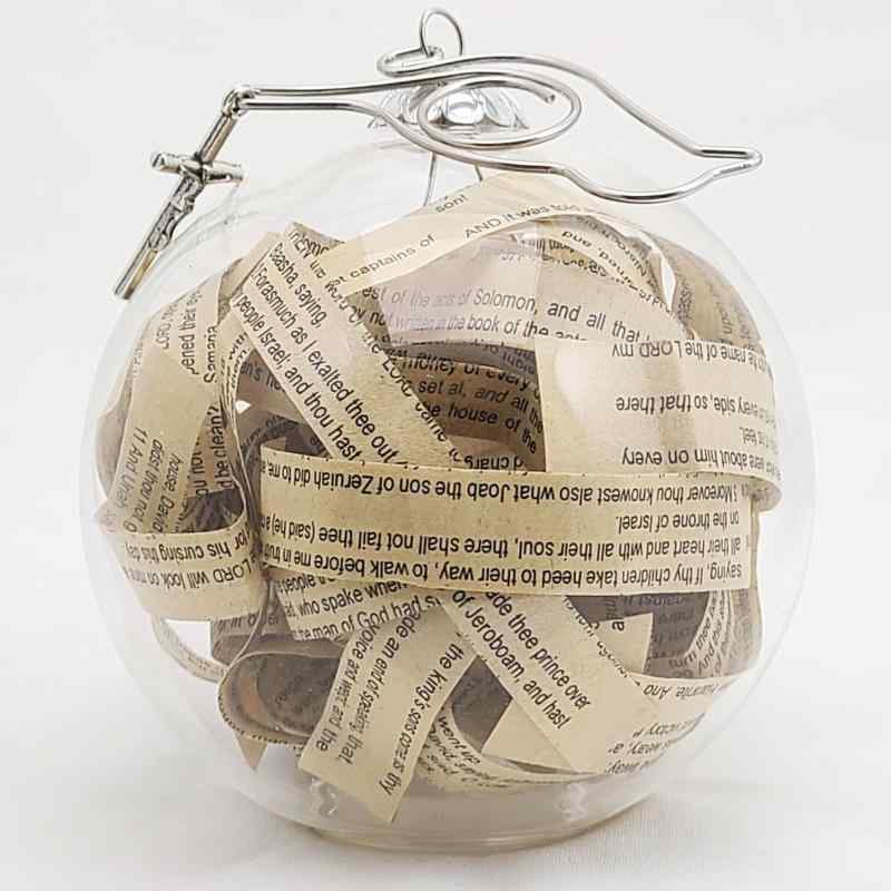 救助されたアンティークの聖書の作品と真珠細工ガラスの装飾は内部に祝福-装飾のために幸運直径をもたらす休日、感謝祭、クリスマスのためのクリスマスツリーのための80ミリメートルの