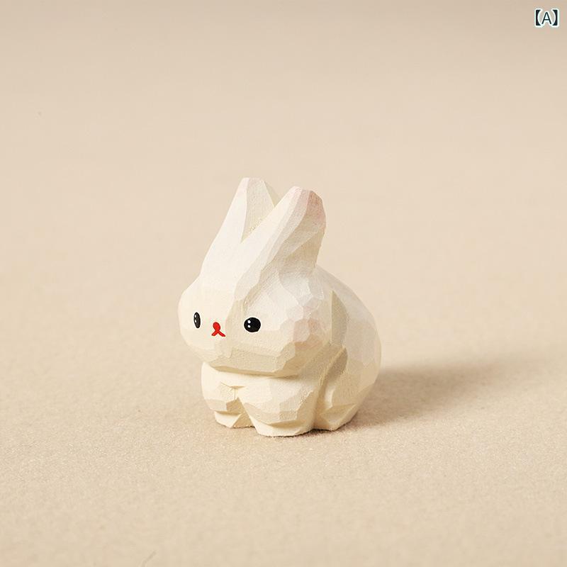 創意 的な 手作りの 木彫りが 可愛いです。