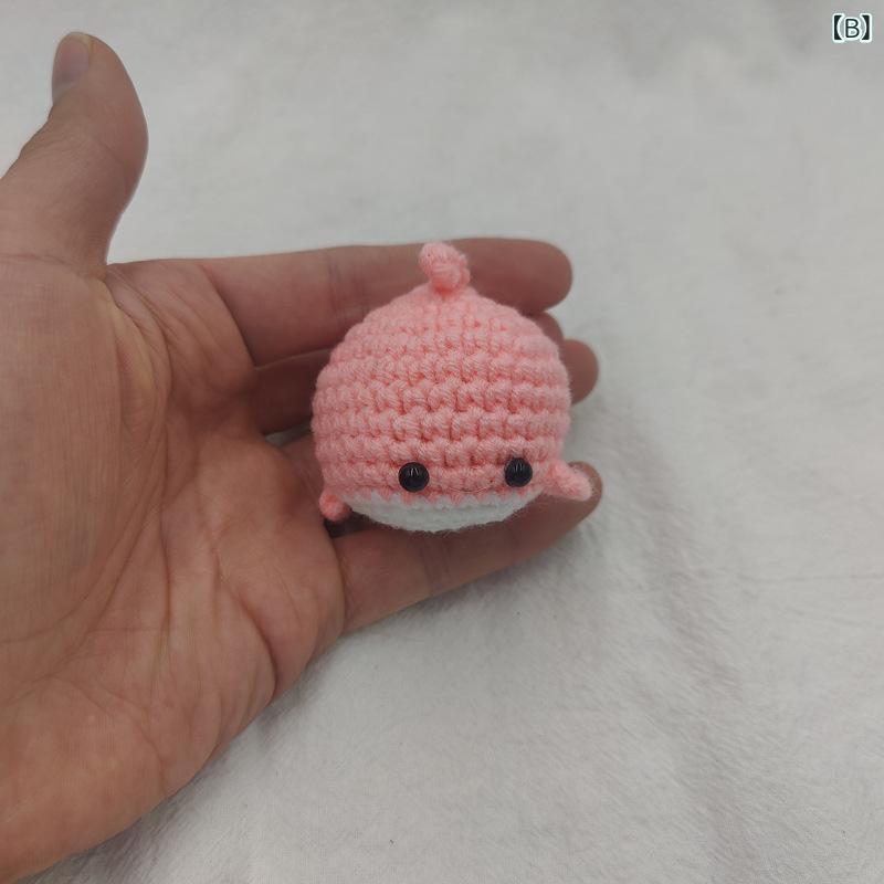 クジラの 飾り ニット 人形 毛糸の 飾り キーホルダー カップルの 飾り プレゼント
