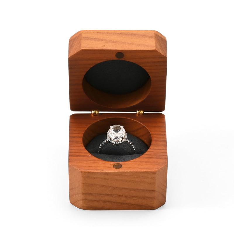 Papten 指輪ケース 木製 H195
