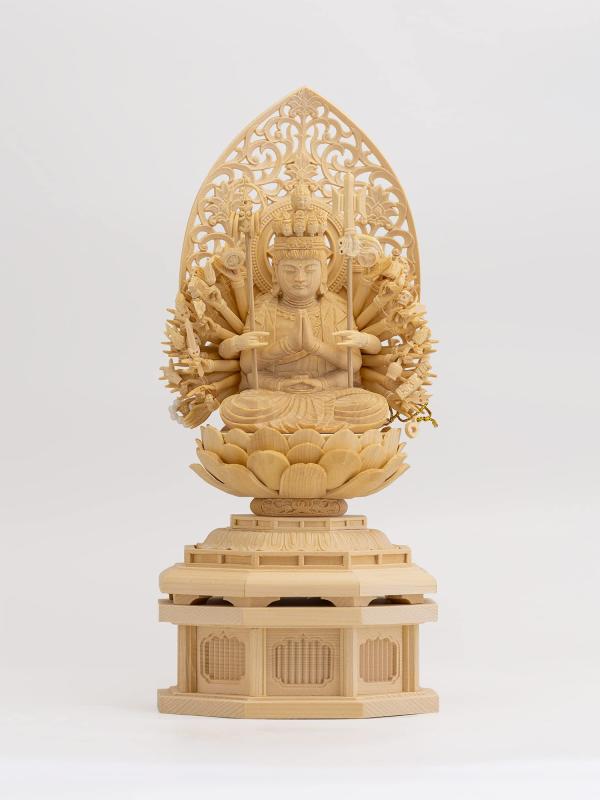 木彫仏像 千手観音菩薩 座像22.5cm（木製：桧木）＿子年生まれ 十二支守護本尊 干支 (せんじゅかんのんぼさつWhi)
