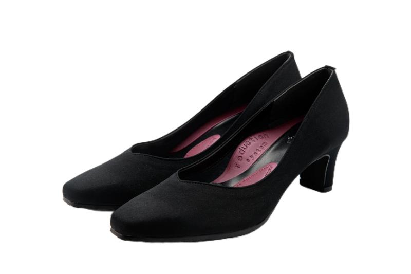 [SURARI de Beauty] 日本製 整体発想撥水パンプス5．5センチ