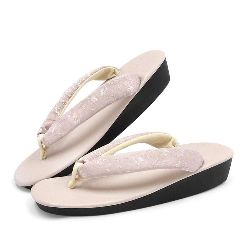 [Kyoto Kashin] 【京都華心】 草履 ウレタン レディース 痛くない やわらかい 疲れにくい ソフト鼻緒 お洒落 袴 入学式 卒業式 和装 小紋 雨 zo-06-101